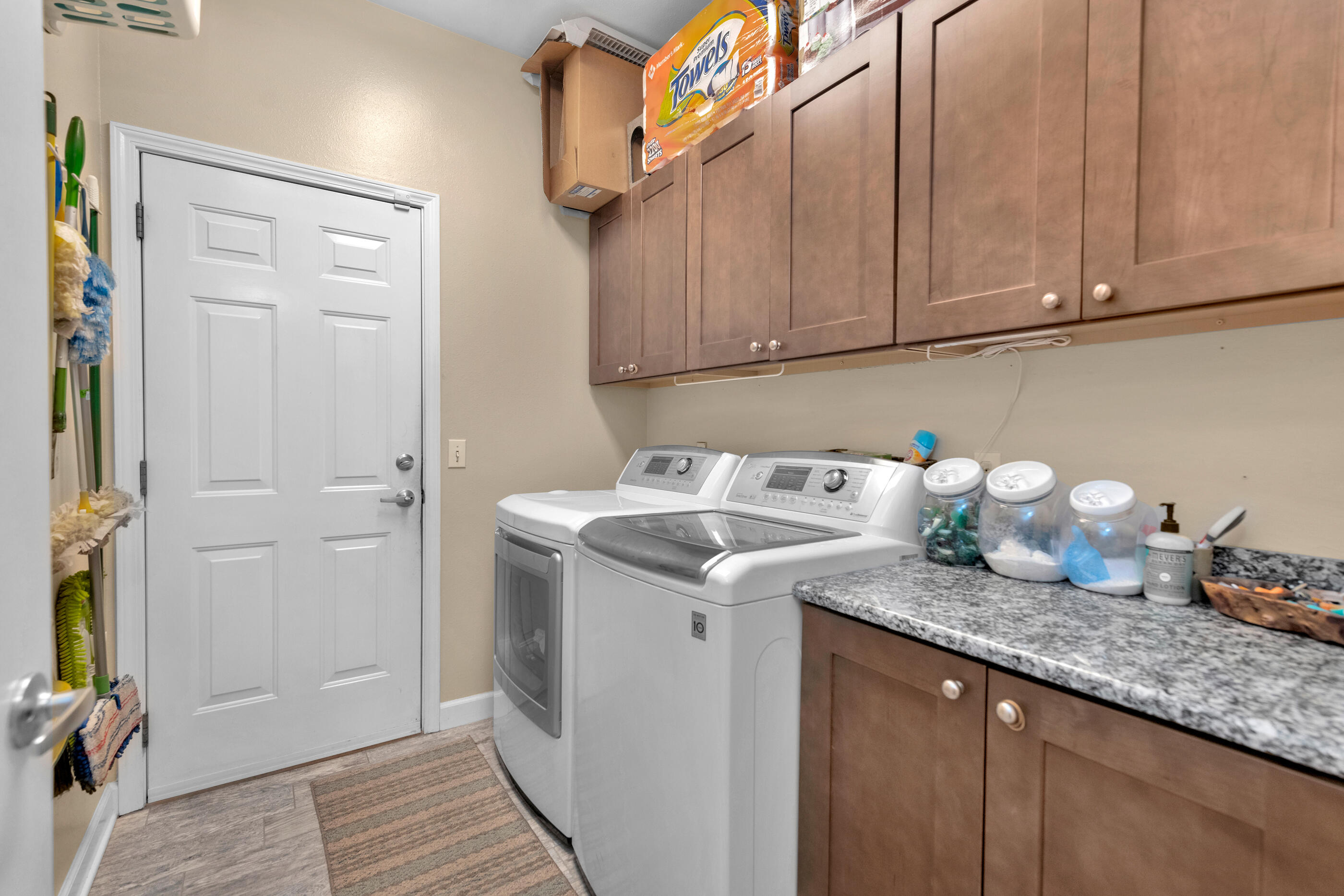 HUNTINGTON PH II S/D LOT 15 BLK A - Residential