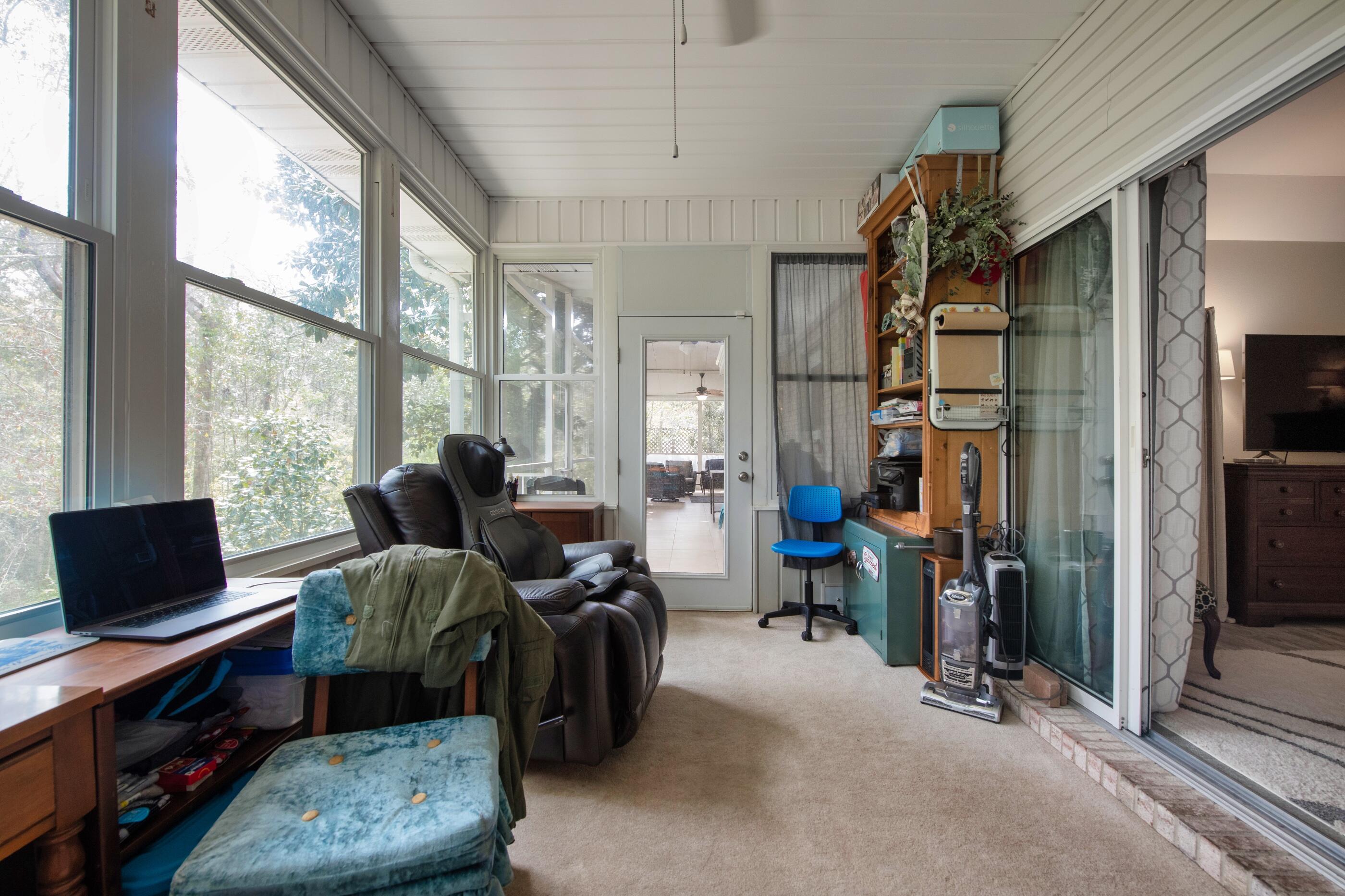 HUNTINGTON PH II S/D LOT 15 BLK A - Residential