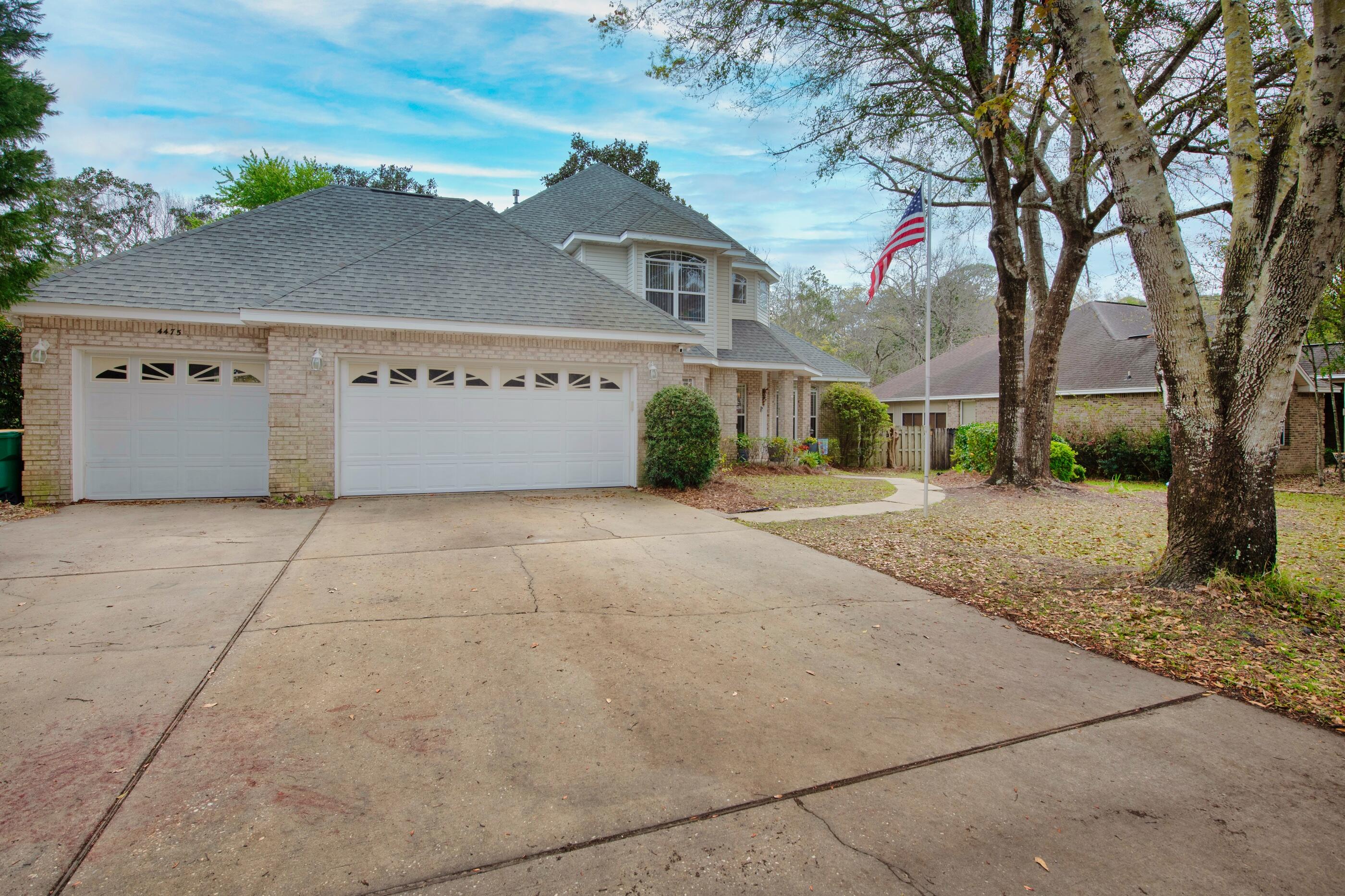 HUNTINGTON PH II S/D LOT 15 BLK A - Residential