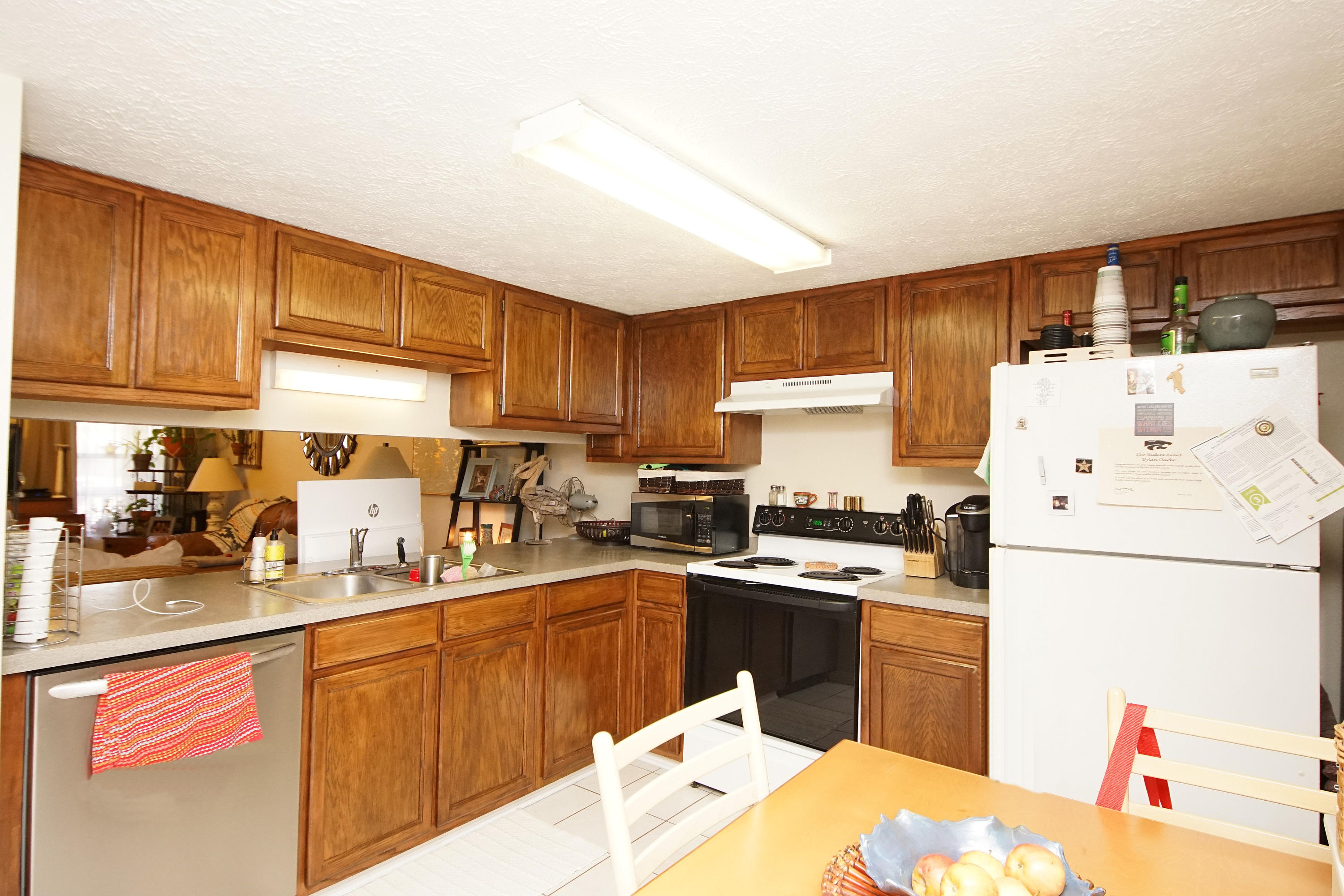 CHATELAINE ESTATES S/D - Residential