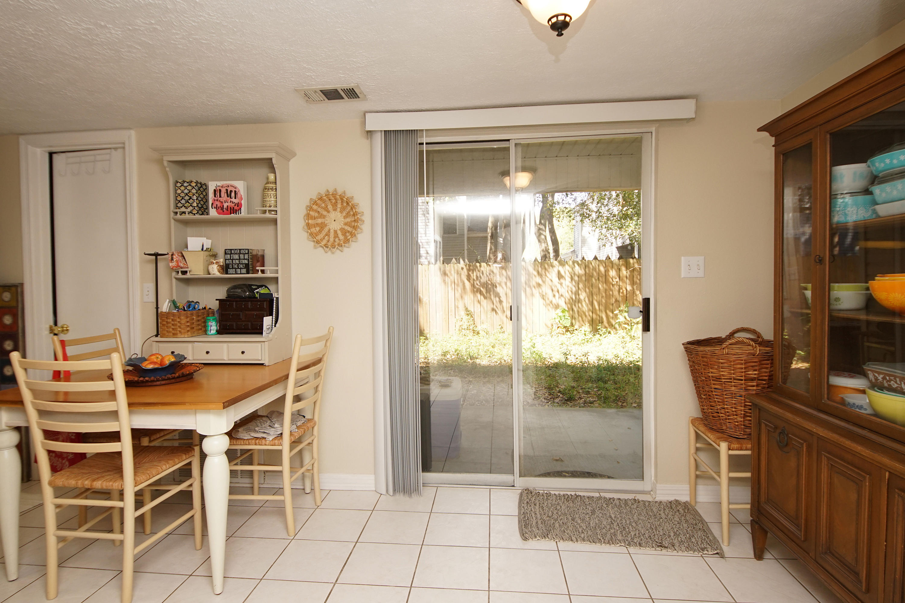 CHATELAINE ESTATES S/D - Residential