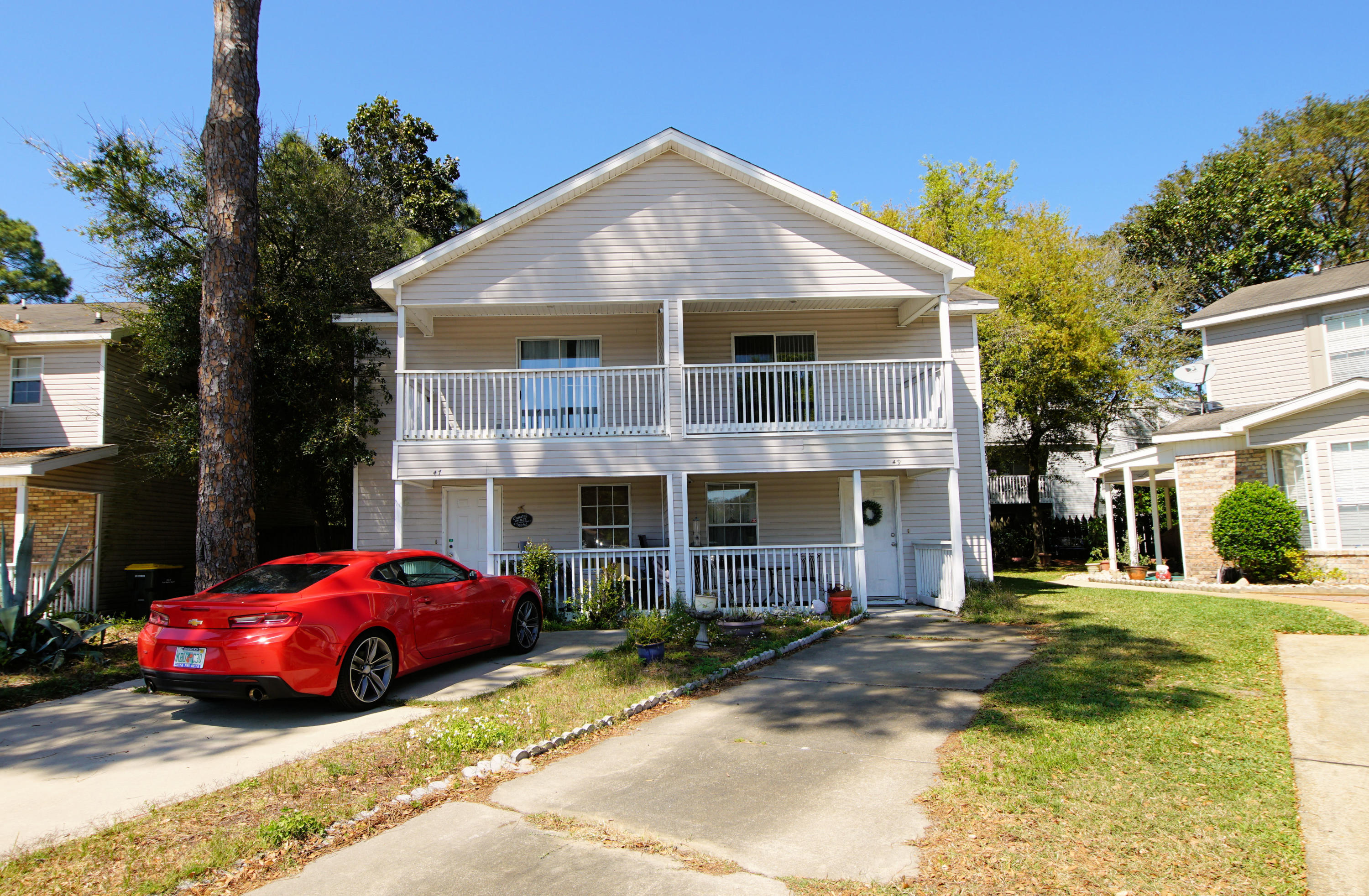 CHATELAINE ESTATES S/D - Residential