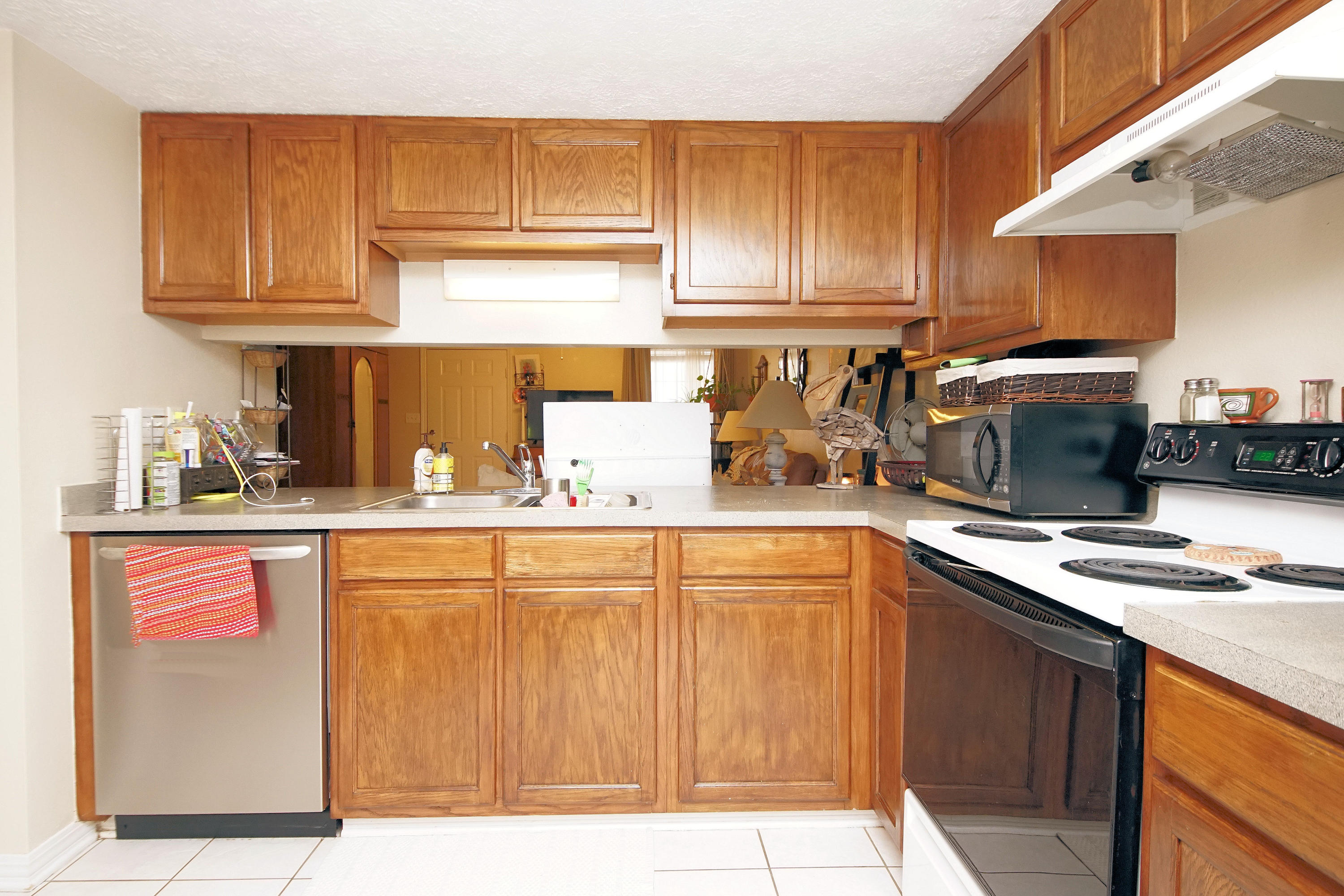 CHATELAINE ESTATES S/D - Residential