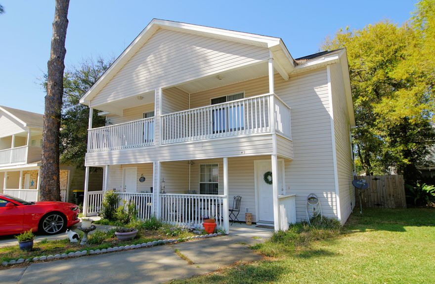 Two-story town home, end unit, close to the beaches and military bases with 2 bedrooms/1.5 baths and approx 1144 sq ft! This home has been maintained in excellent condition. There two upper balconies, one for each bedroom and one covered patio! Buy this home as an investment or personal home! Buyer to verify all dimensions and information.