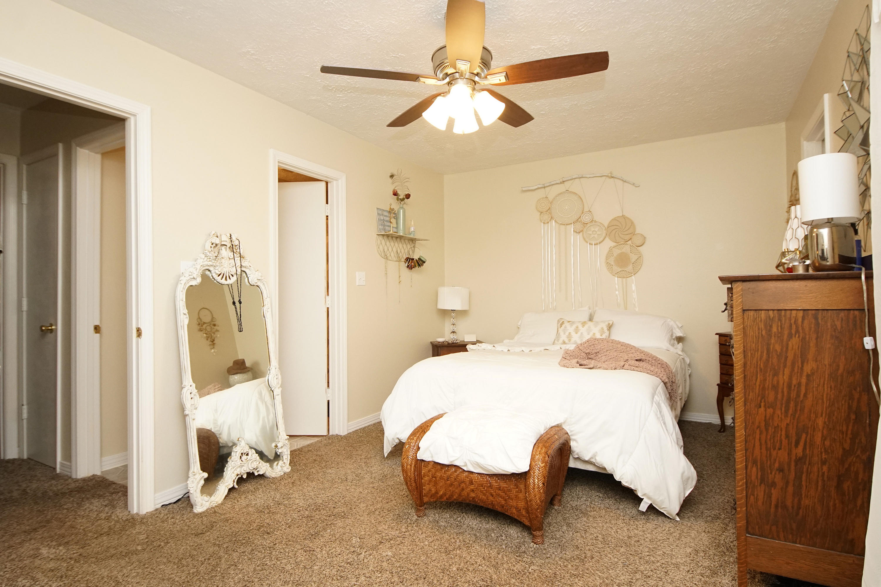 CHATELAINE ESTATES S/D - Residential