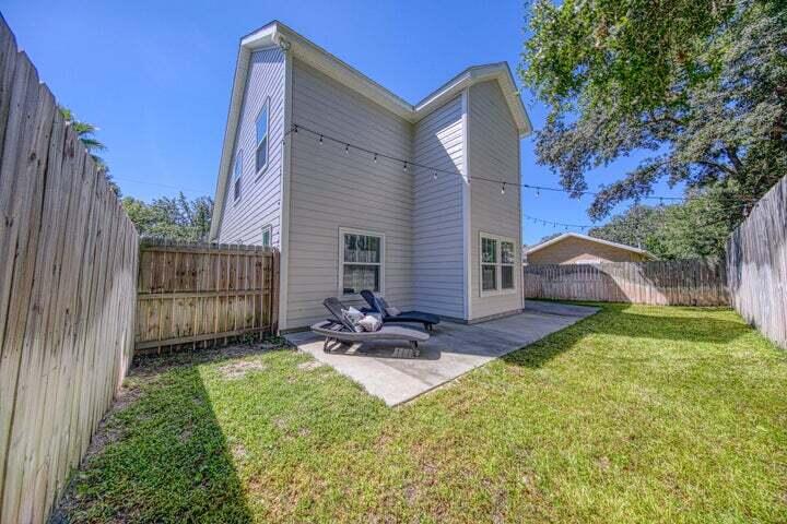 CALHOUN S/D DESTIN, CALHOUN 2nd ADDN REV - Residential