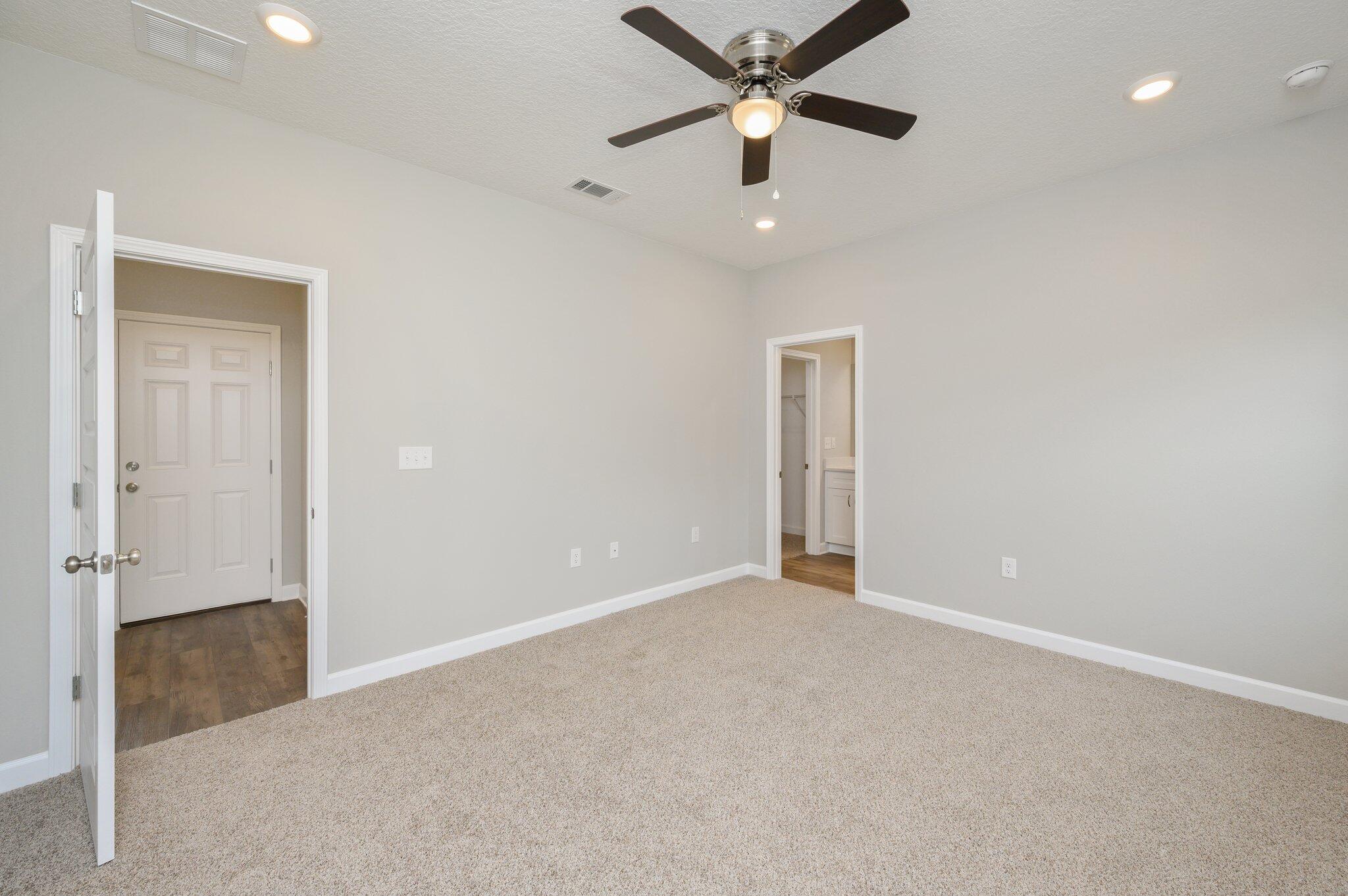 LAUREL OAKS S/D - Residential