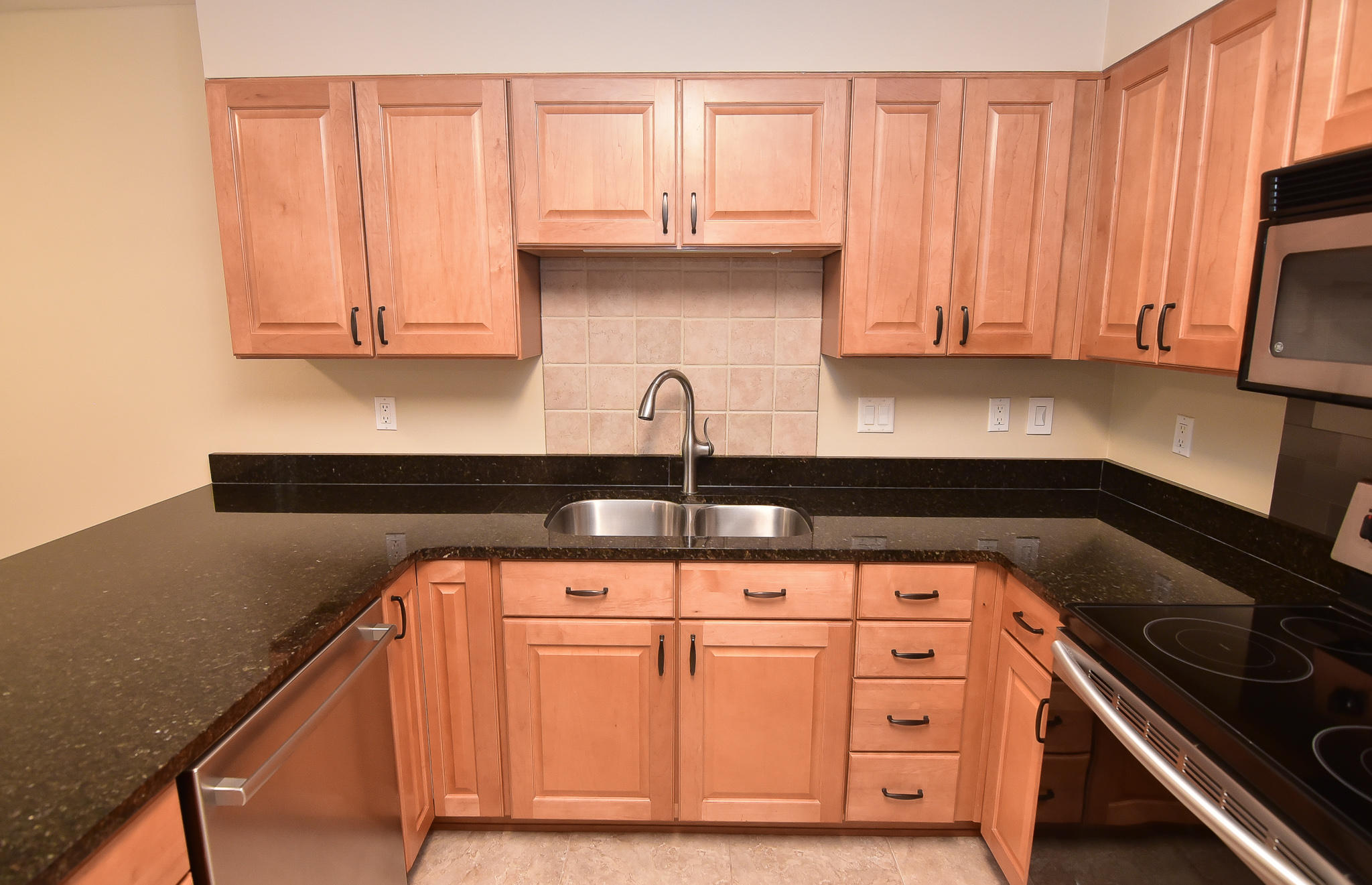 BLUEWATER BAY VILLAGE 1B - Residential