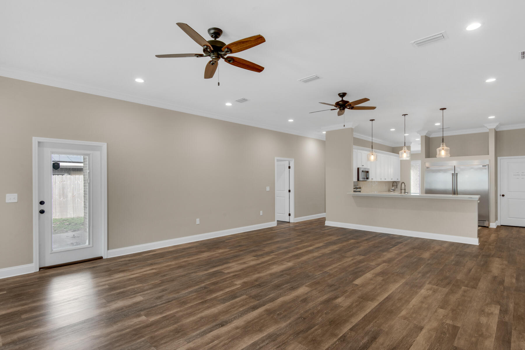 Racetrack Road 1st Add - Residential Lease