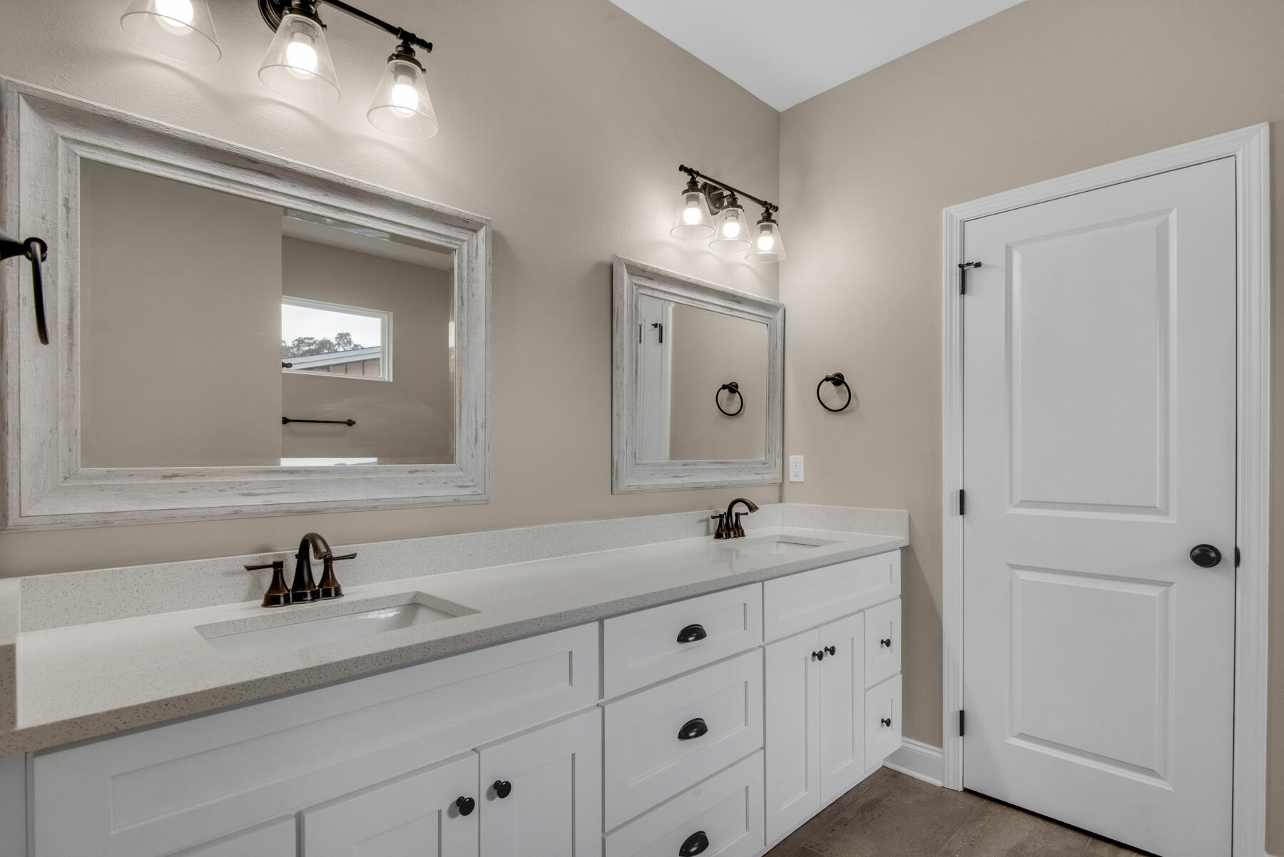 Racetrack Road 1st Add - Residential Lease