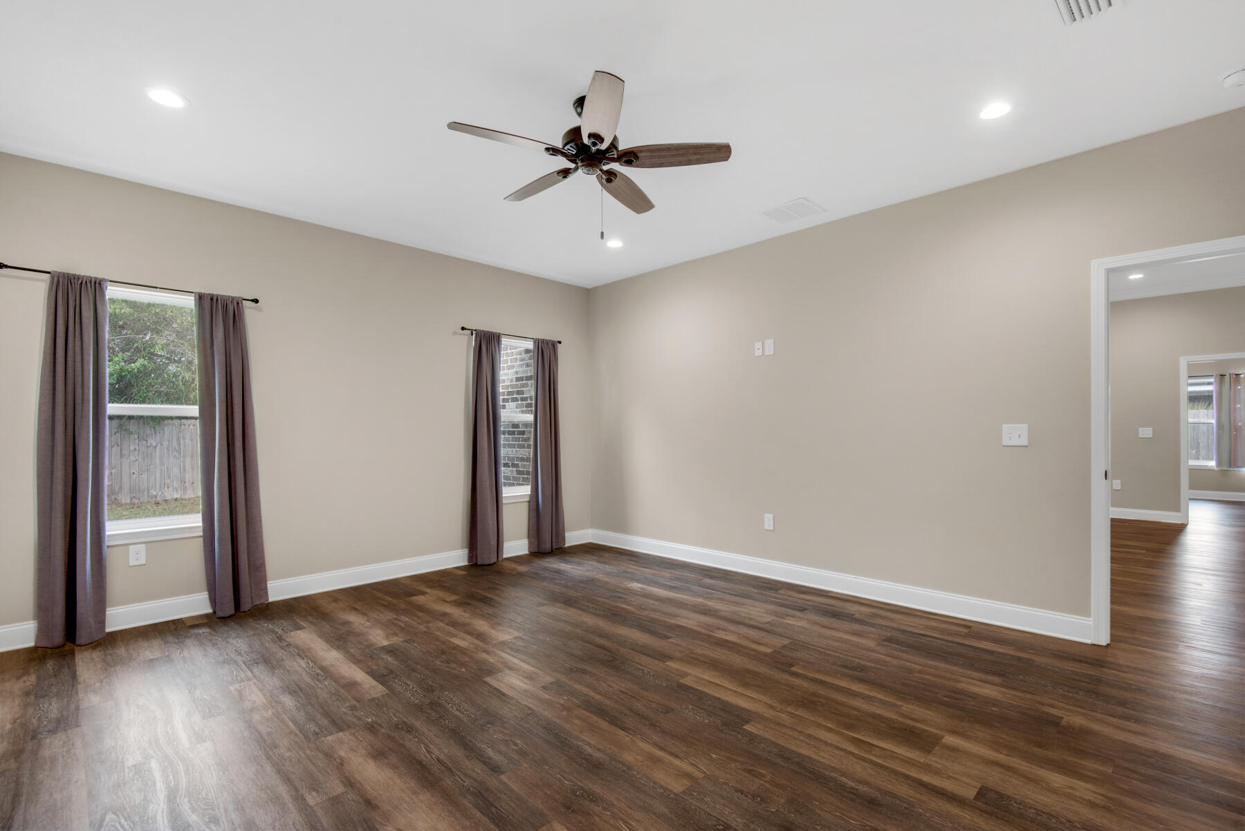 Racetrack Road 1st Add - Residential Lease