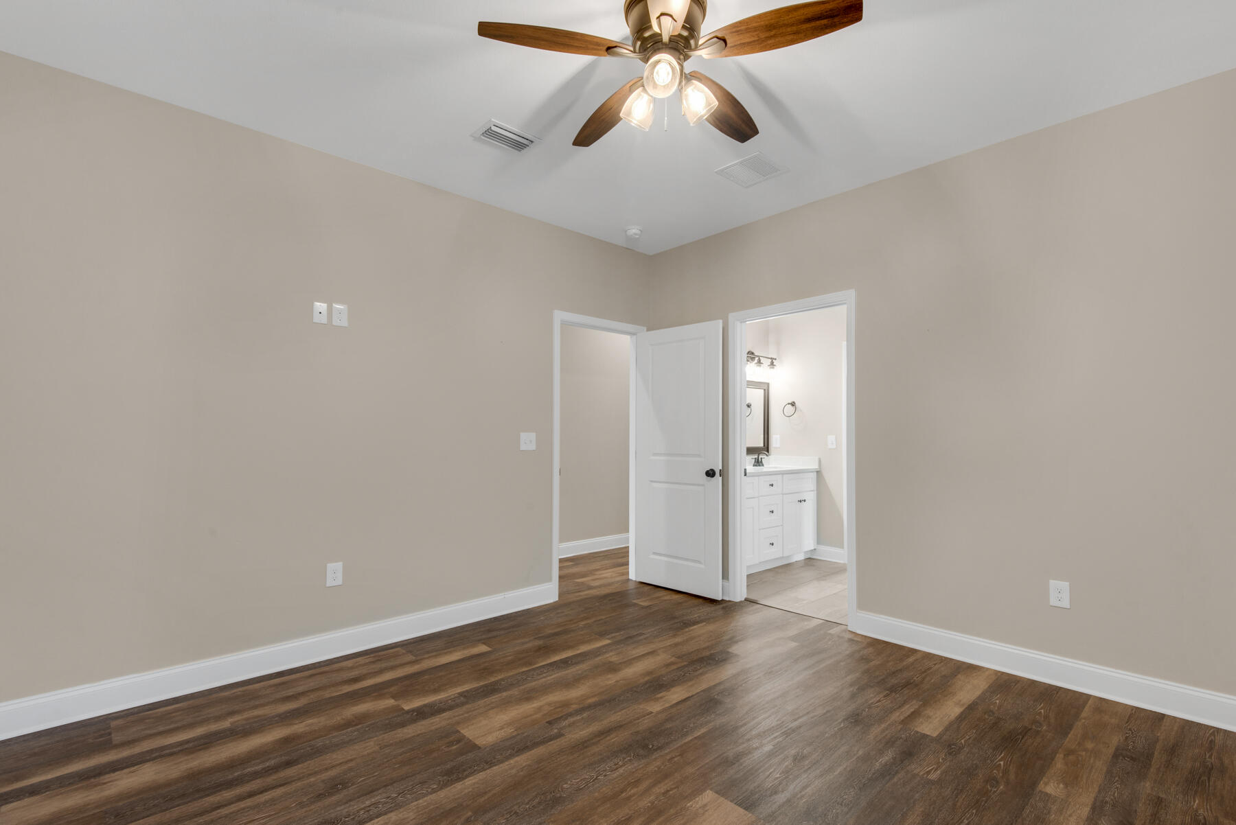 Racetrack Road 1st Add - Residential Lease