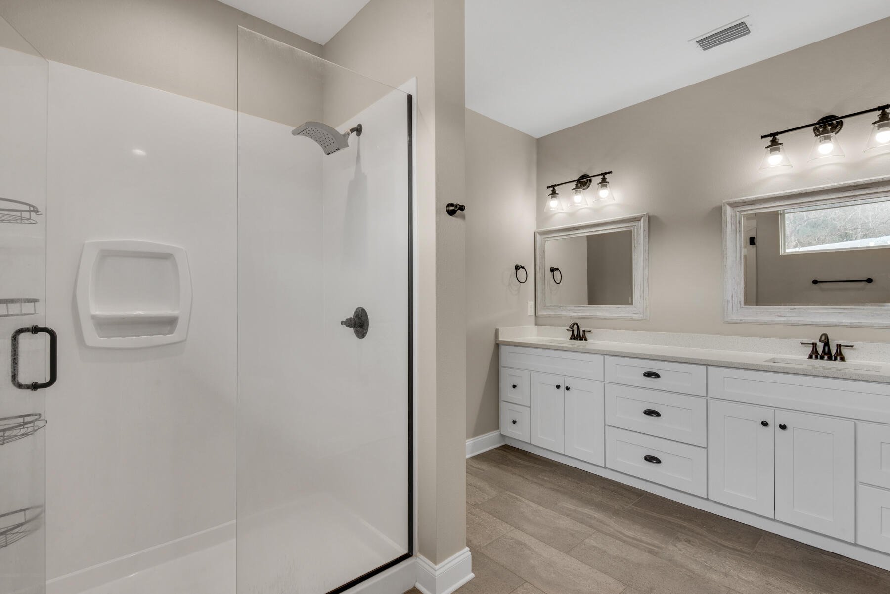 Racetrack Road 1st Add - Residential Lease