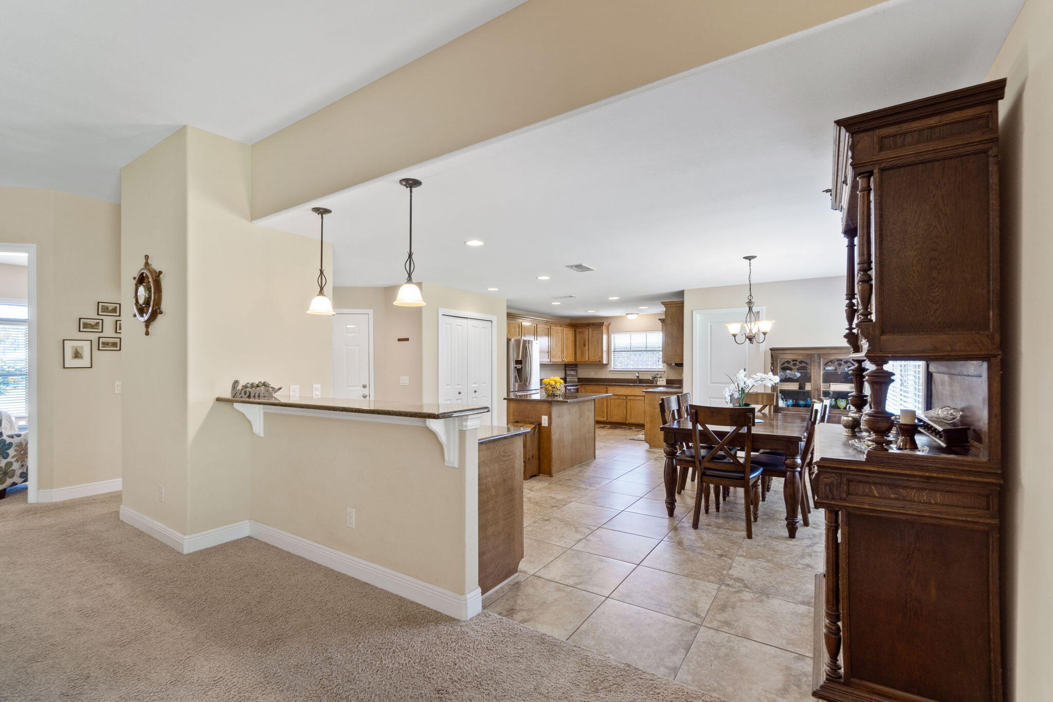 HOLLEY BY THE SEA - Residential