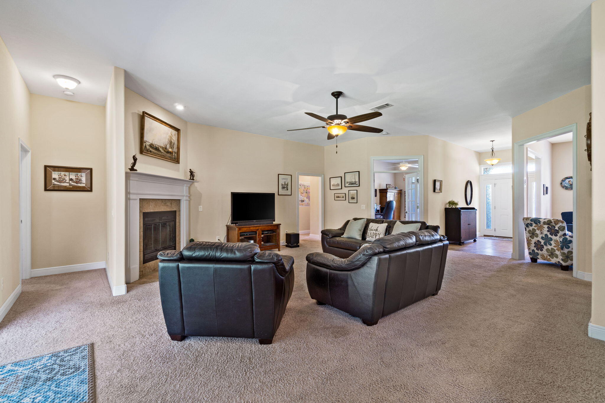 HOLLEY BY THE SEA - Residential