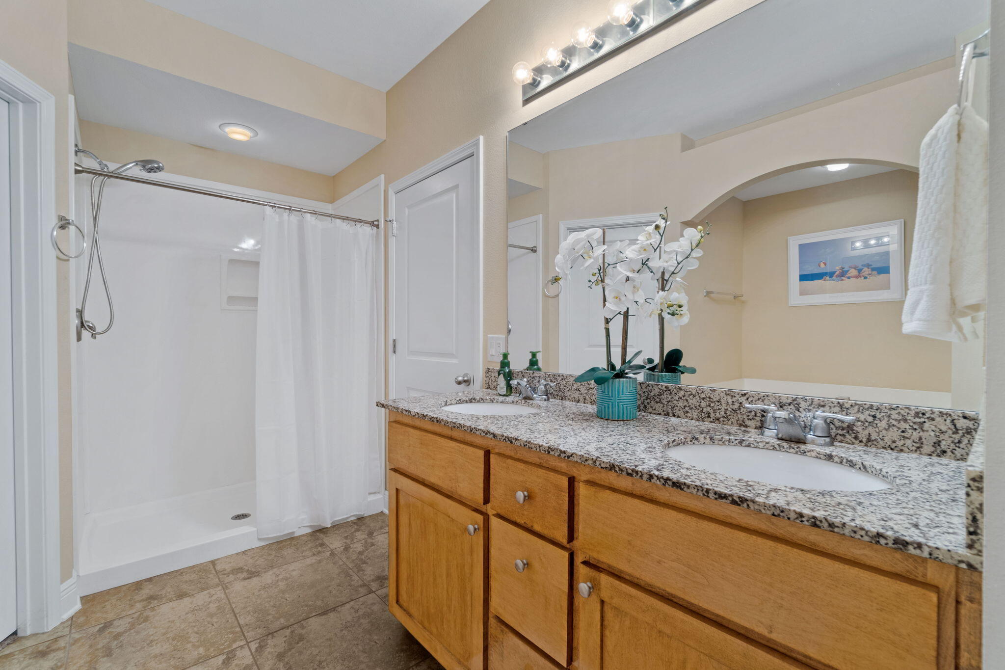 HOLLEY BY THE SEA - Residential
