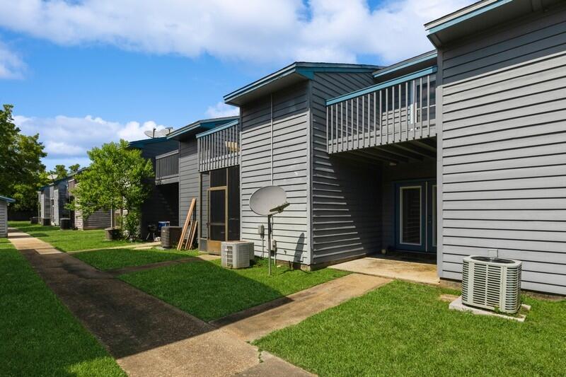 BROWNSVILLE STATION III - Residential