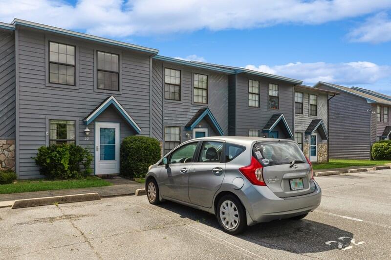 BROWNSVILLE STATION III - Residential