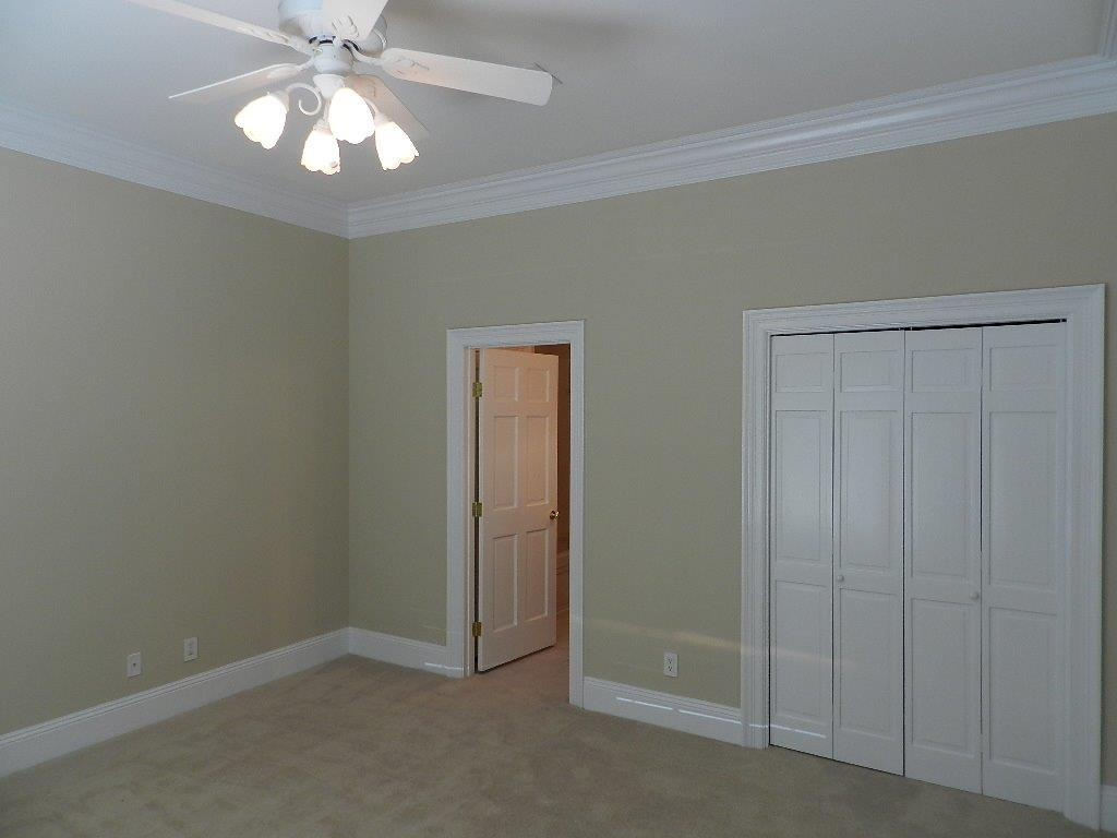 TURNBERRY PLACE - Residential