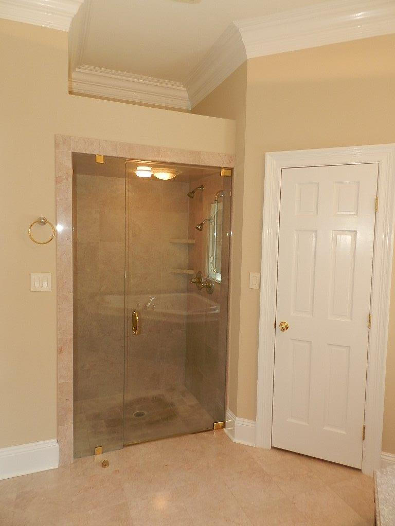 TURNBERRY PLACE - Residential