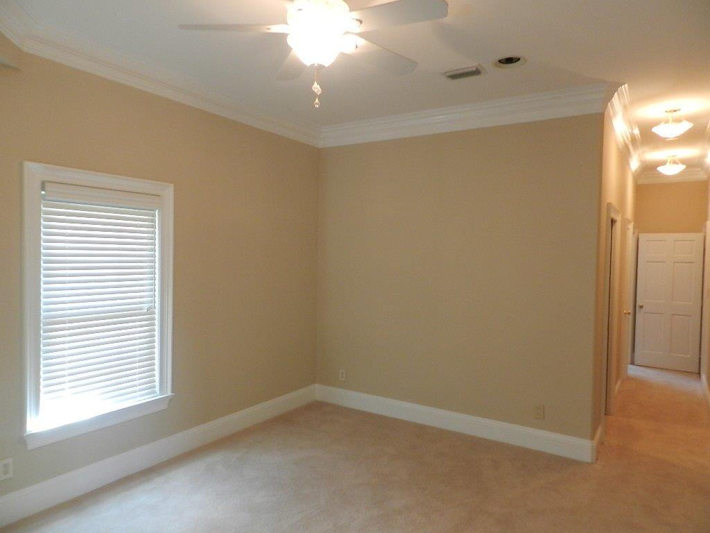 TURNBERRY PLACE - Residential