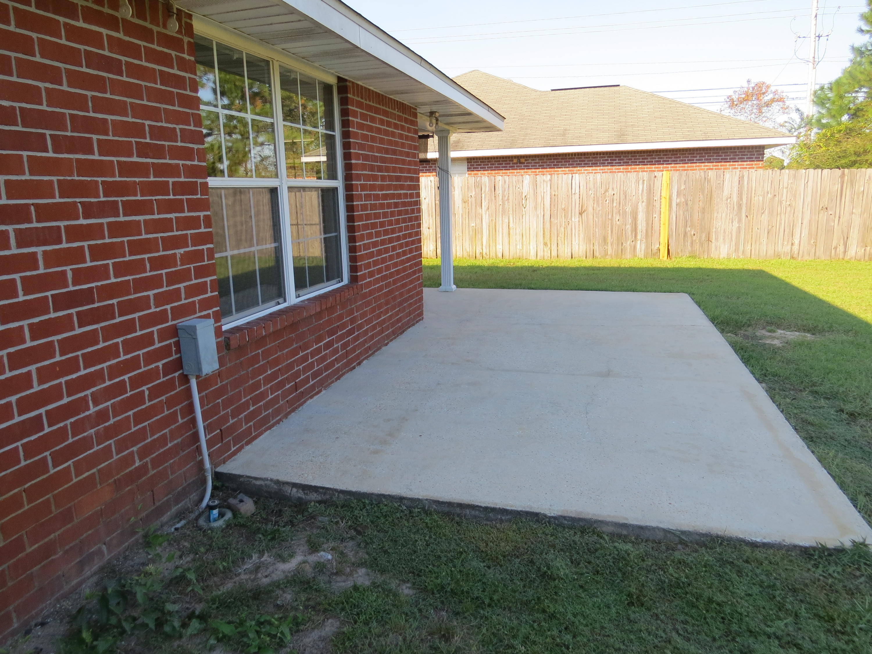 LIGHTHOUSE POINTE - Residential