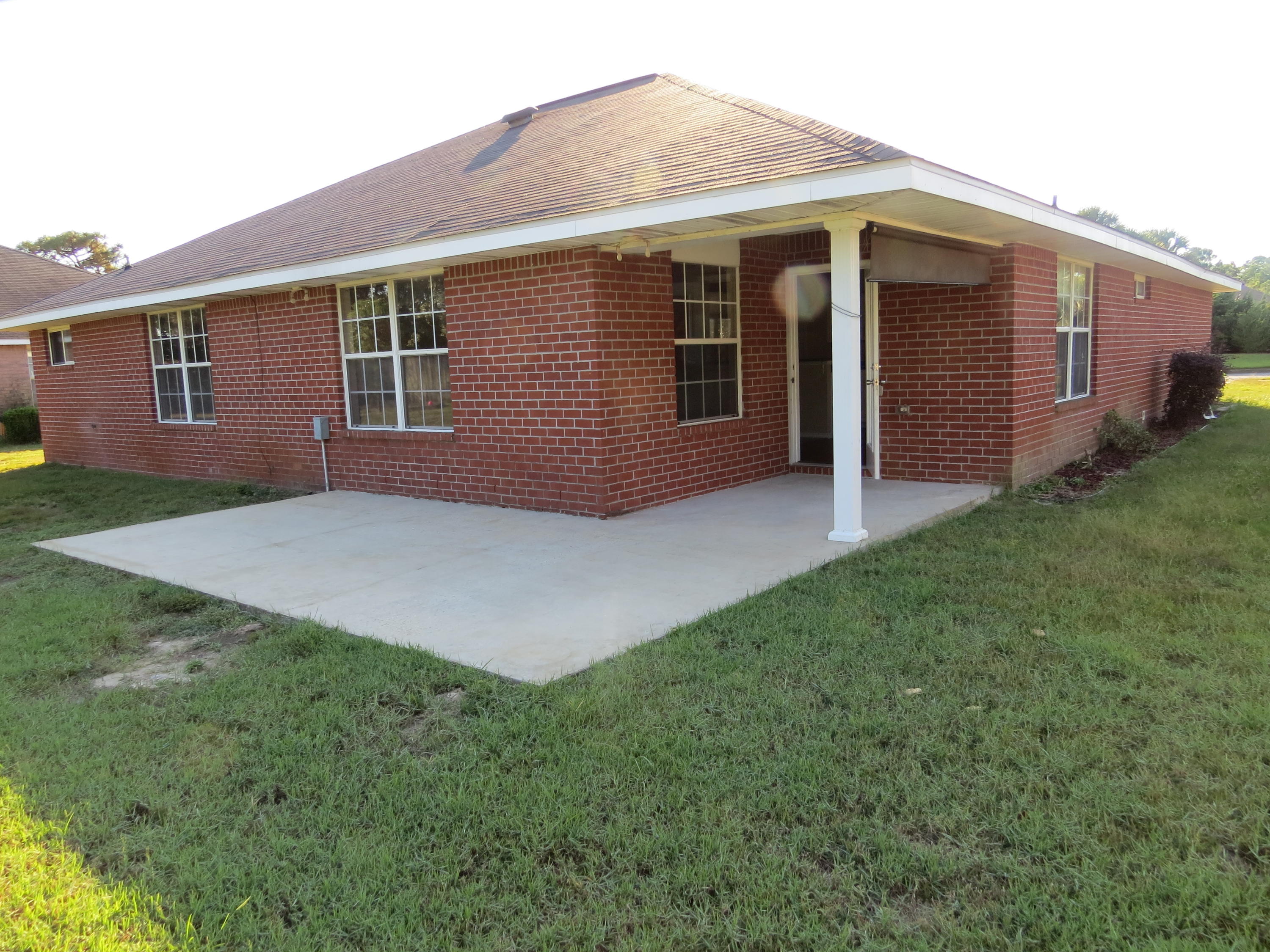 LIGHTHOUSE POINTE - Residential