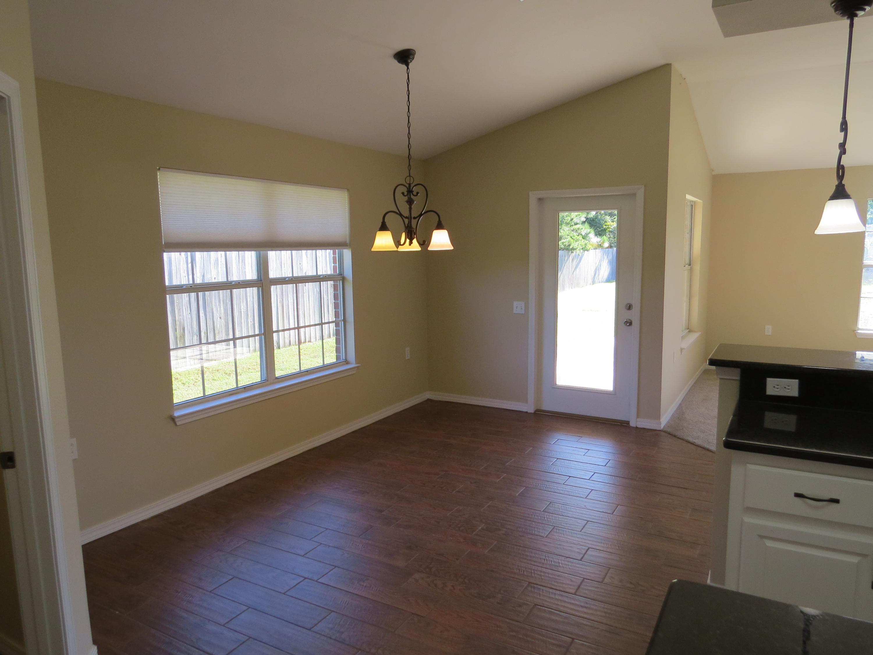 LIGHTHOUSE POINTE - Residential