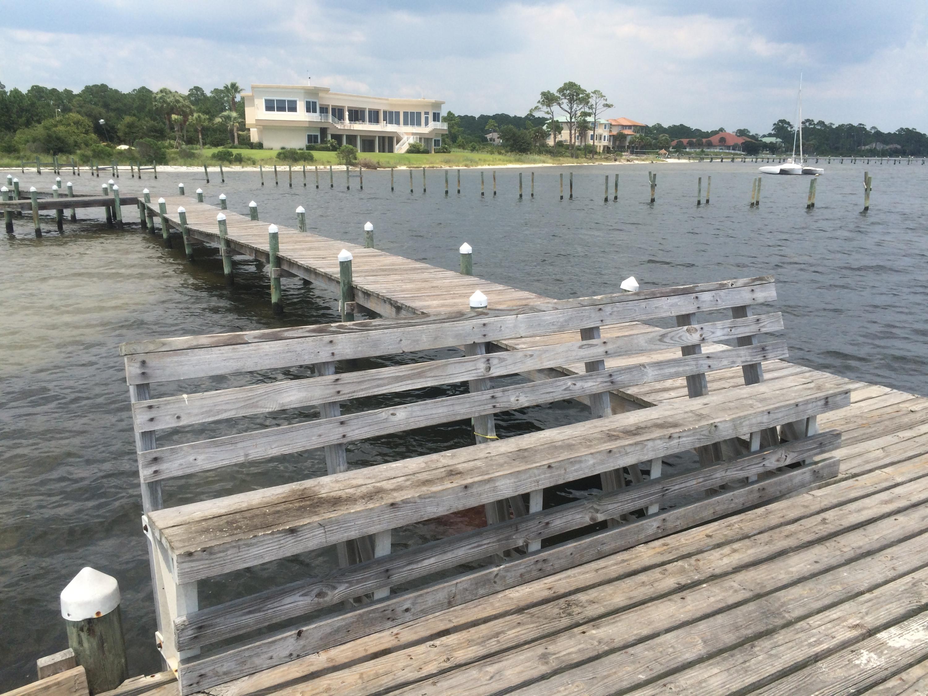 LIGHTHOUSE POINTE - Residential