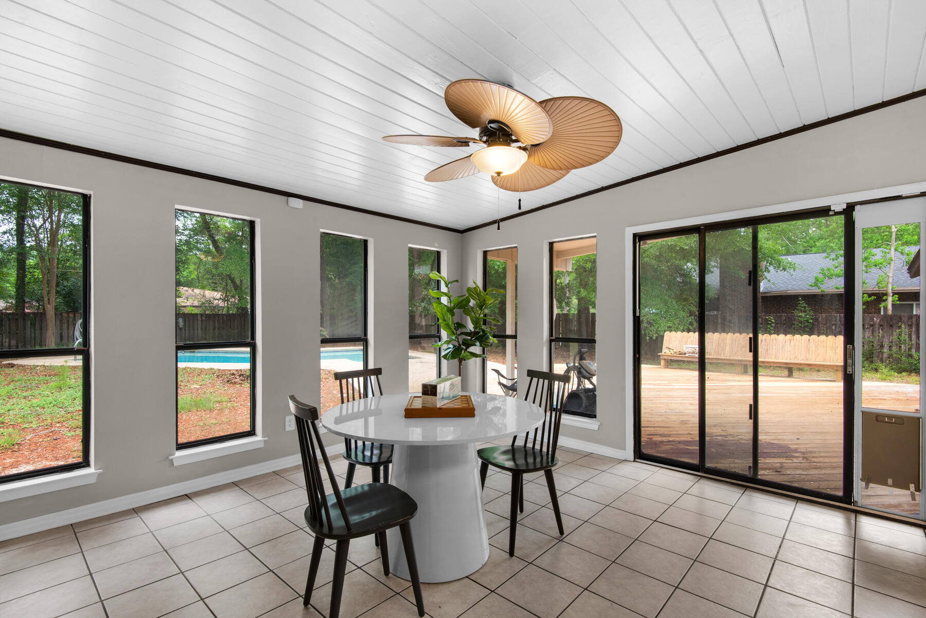 ROCKY BAYOU ESTATES 05 - Residential