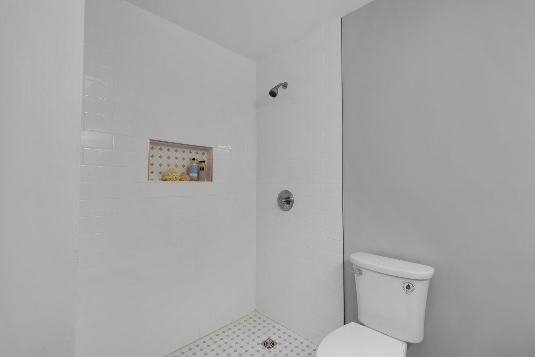 ROCKY BAYOU ESTATES 05 - Residential