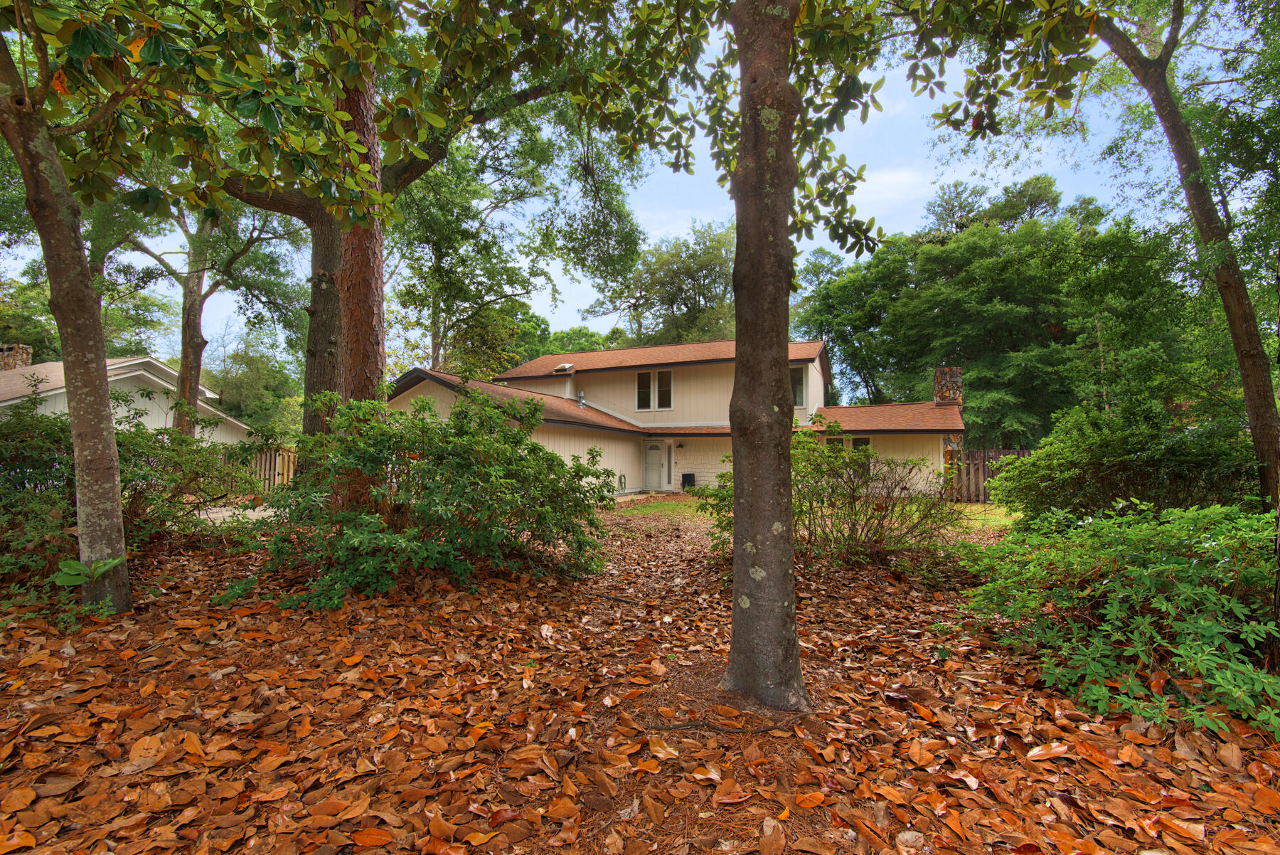 ROCKY BAYOU ESTATES 05 - Residential