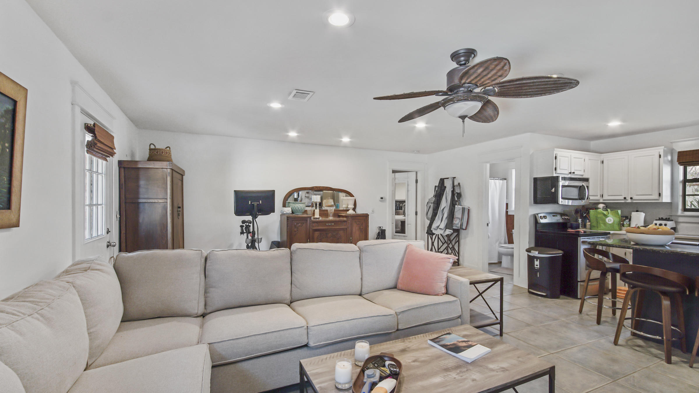 BAY PINES - Residential