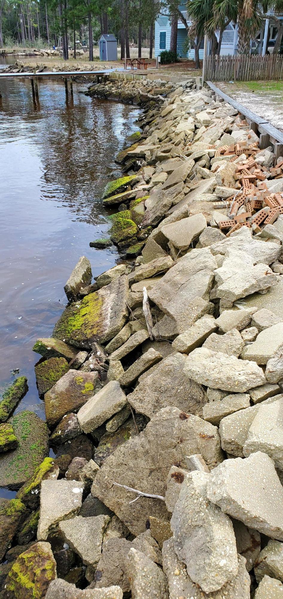 BAY PINES - Residential