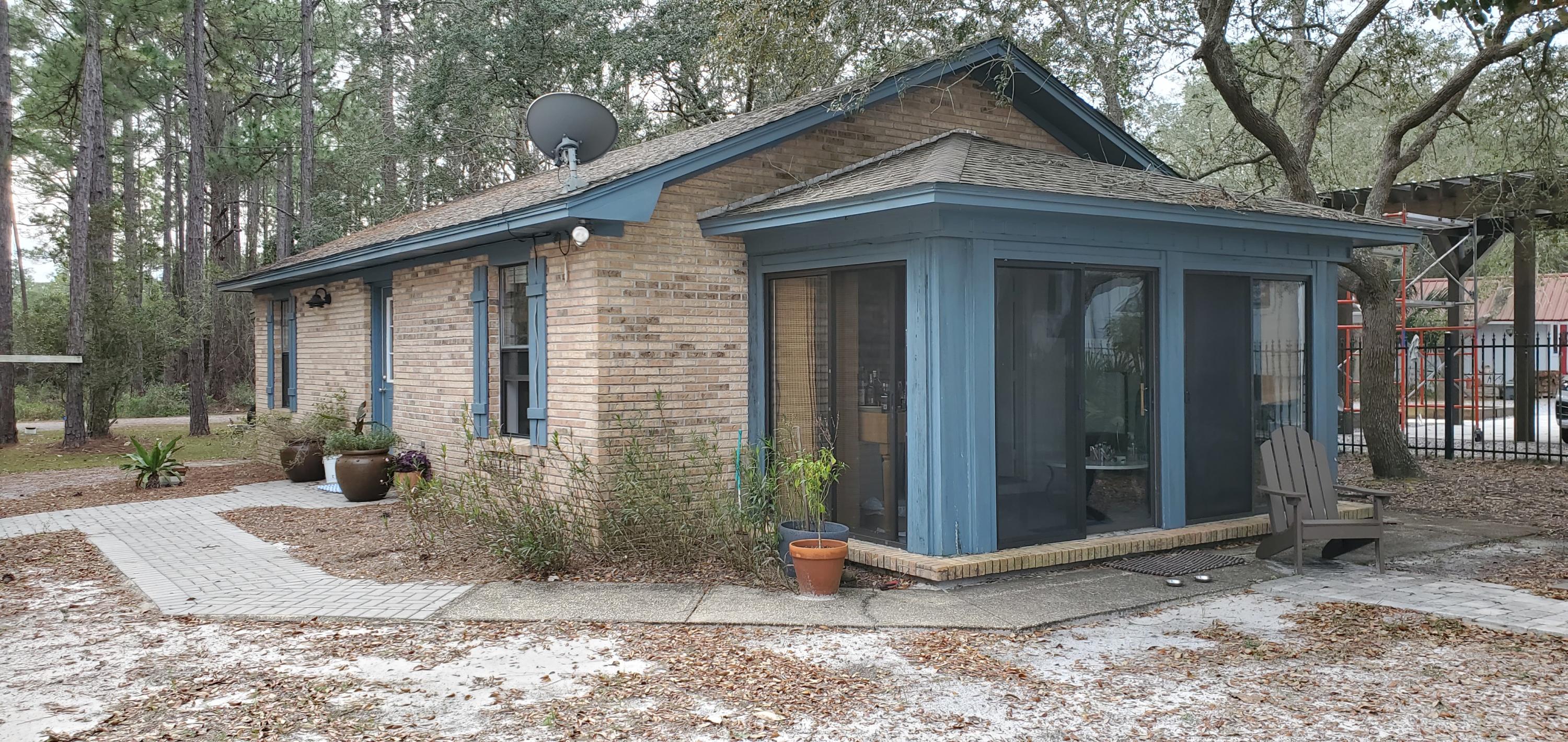 BAY PINES - Residential