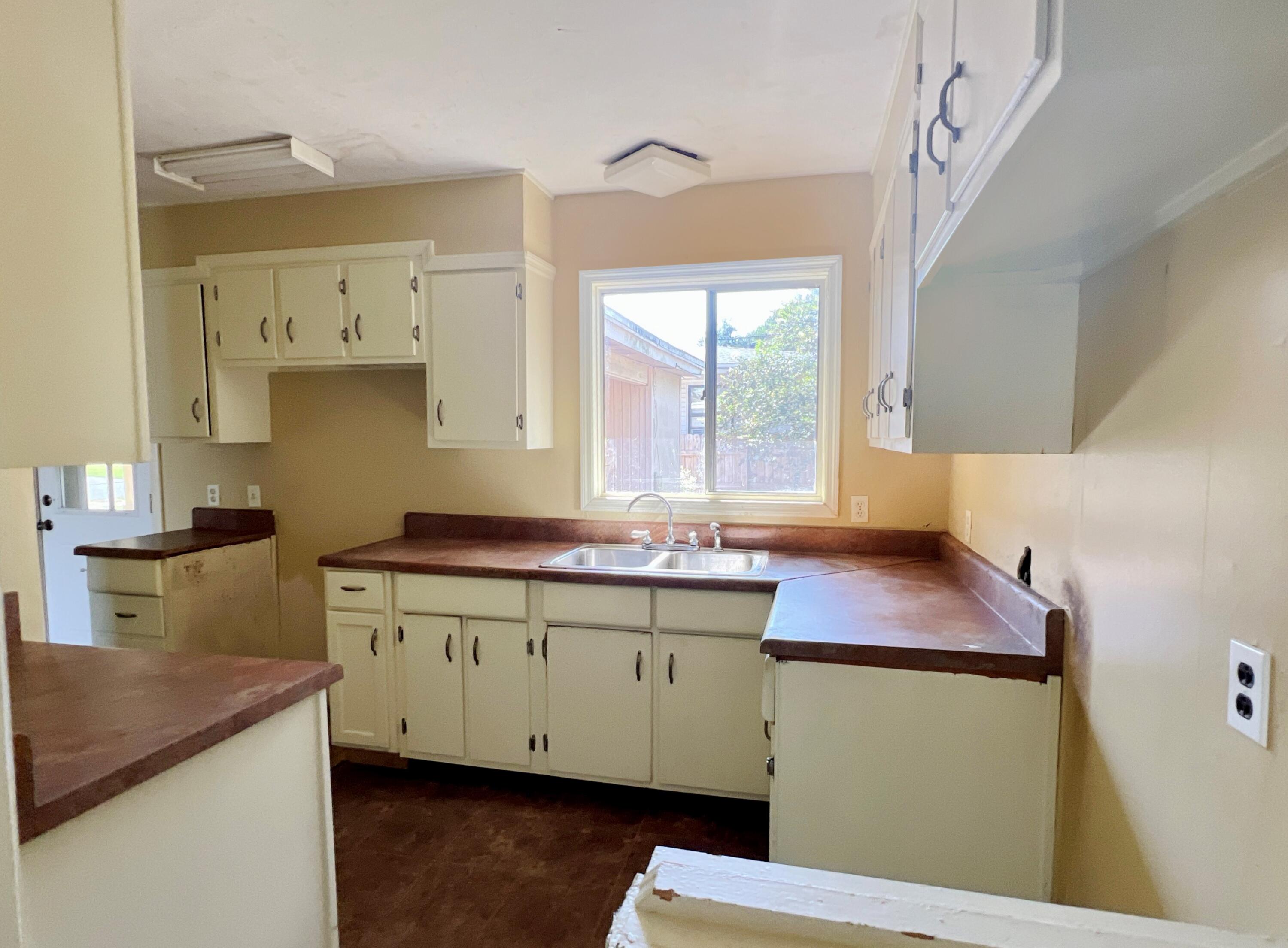 COLLEGE PARK - Residential