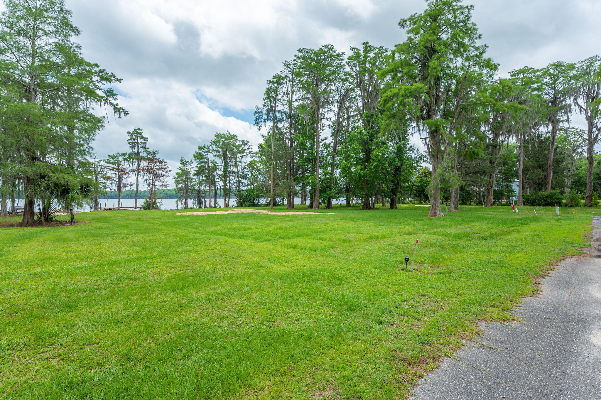 LOT 15 JACKSON SHORES SUB-DIV - Land