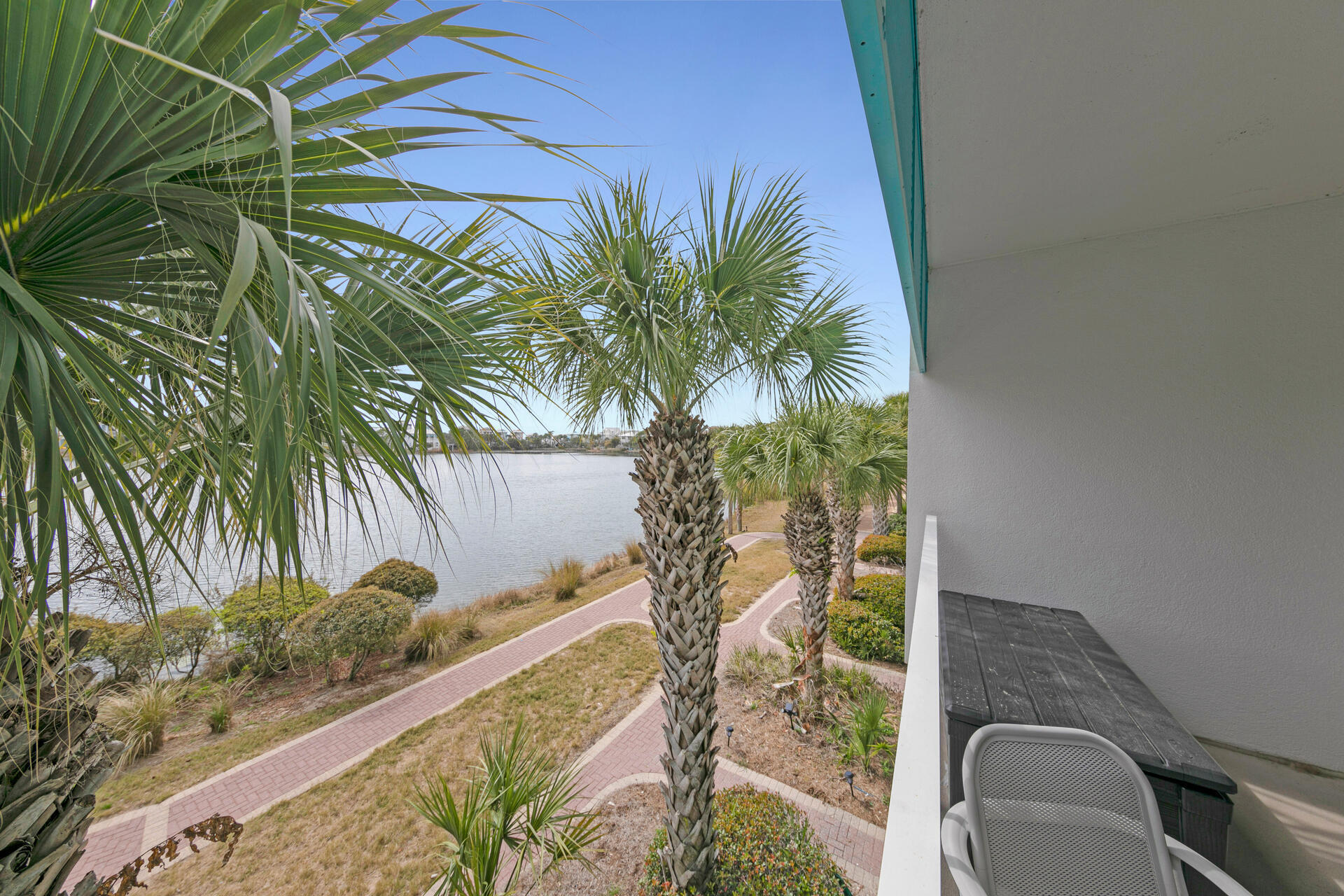 Carillon Beach Inn - Residential