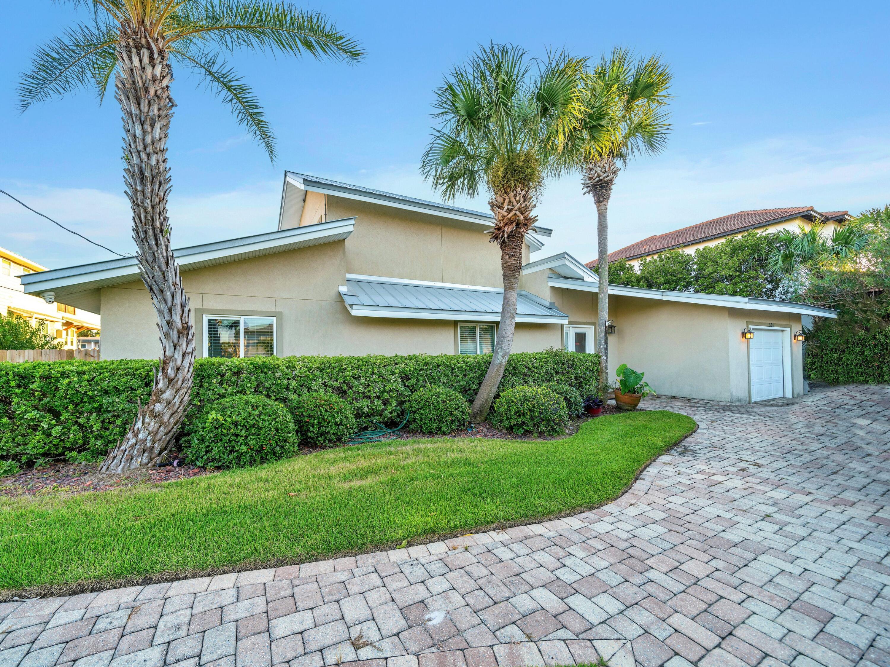 HOLIDAY ISLE - Residential