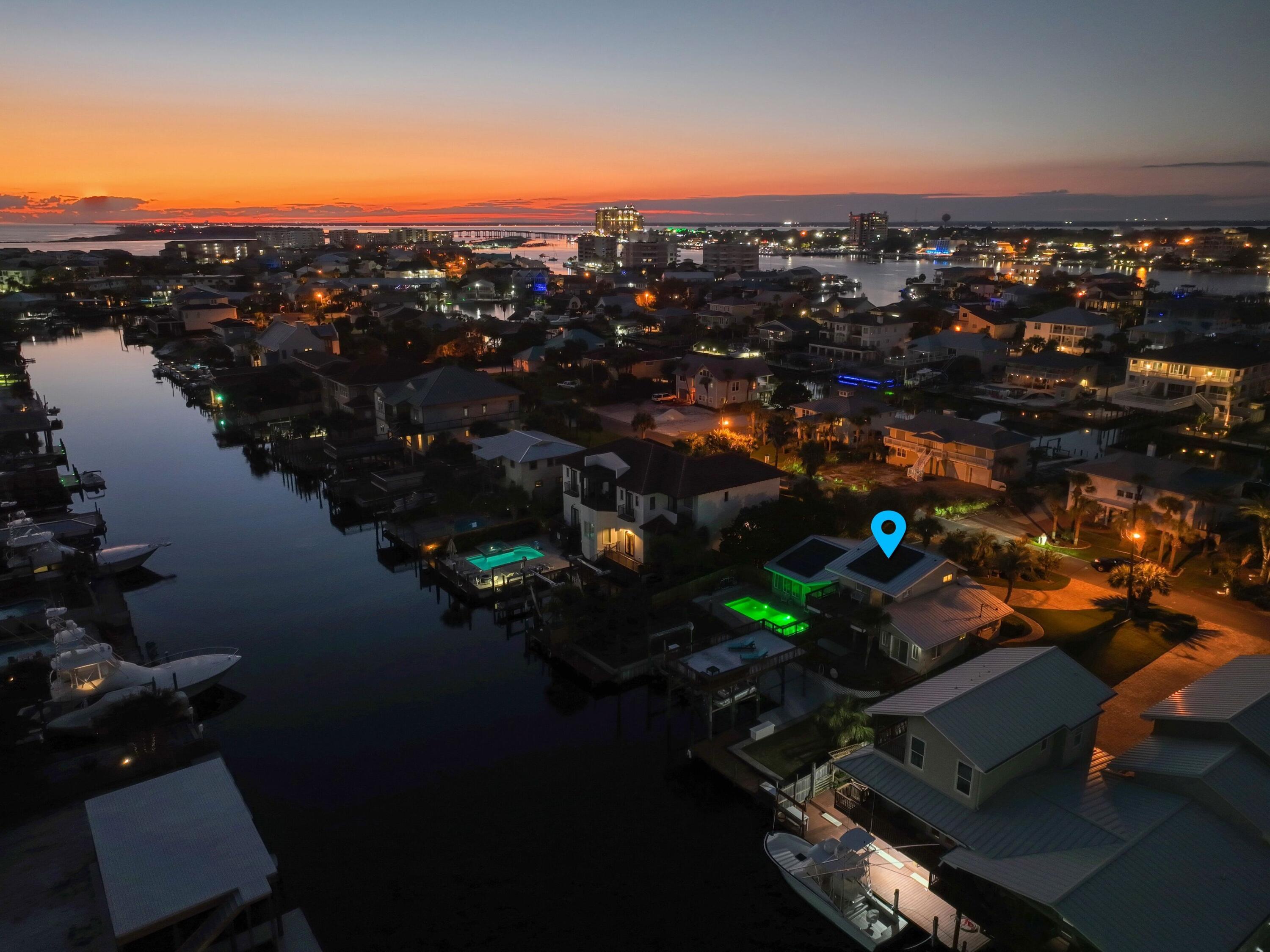 HOLIDAY ISLE - Residential