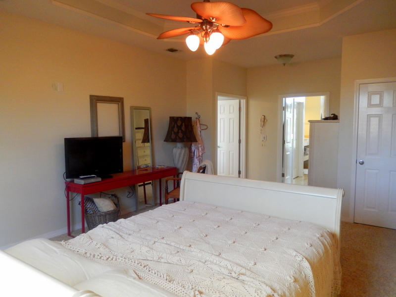 RIDGE WOOD MANOR - Residential