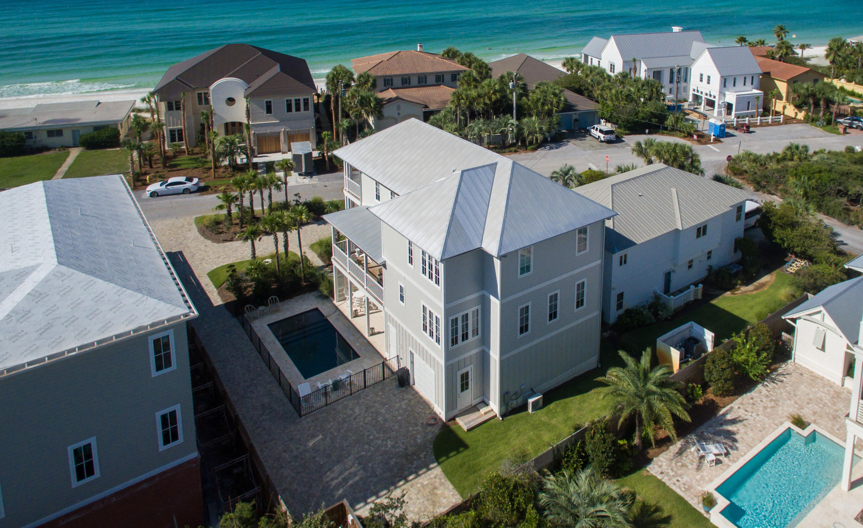 BLUE MOUNTAIN BEACH - Residential