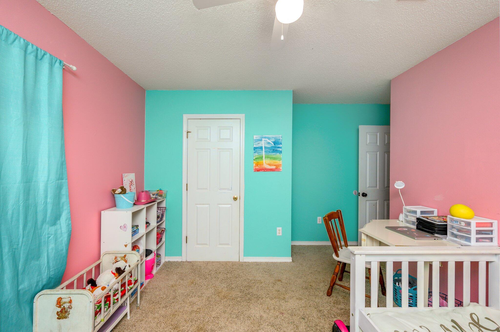 BROOKE ESTATES PH I - Residential