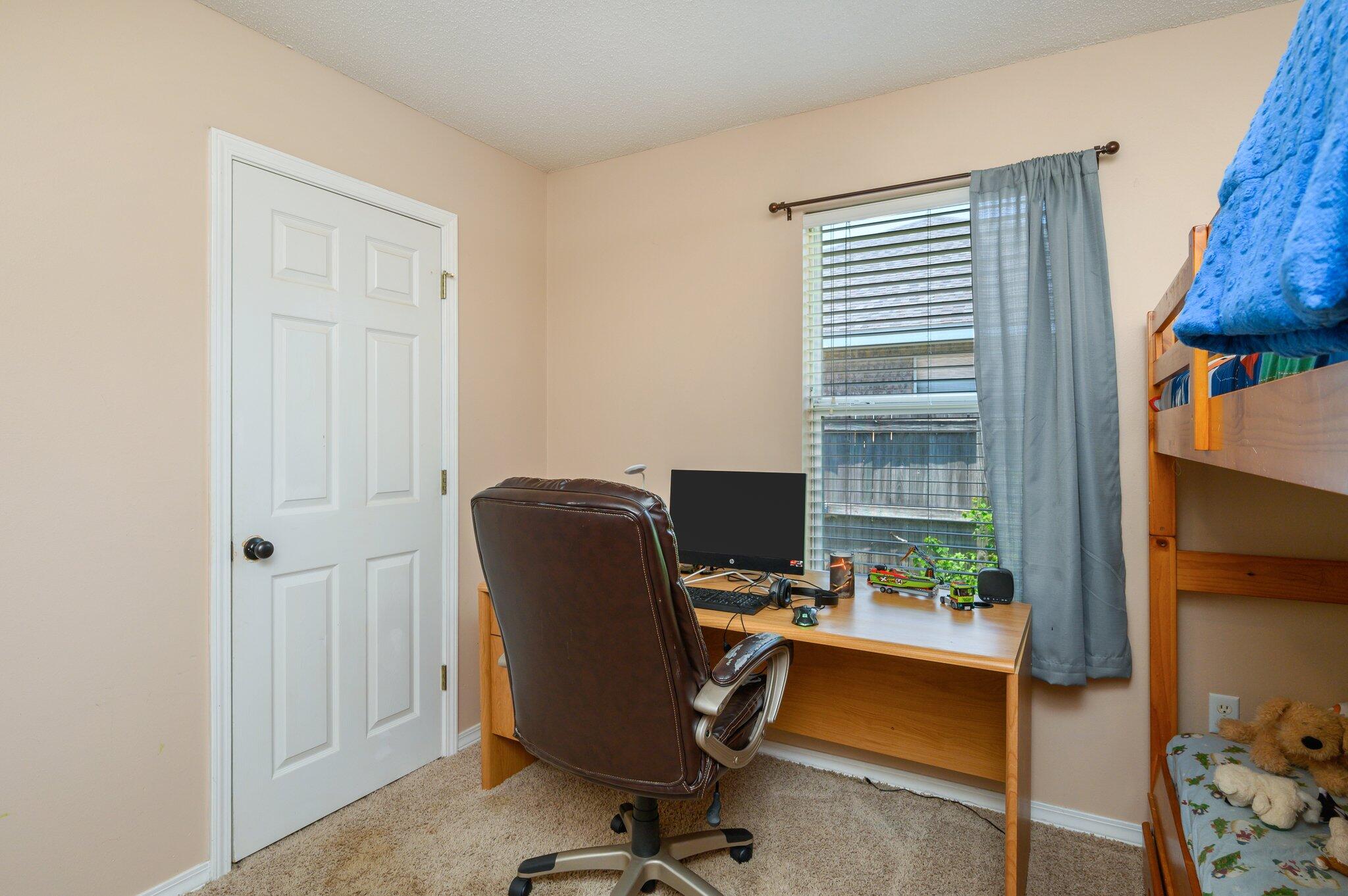 BROOKE ESTATES PH I - Residential