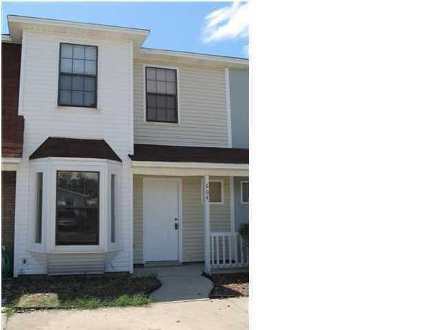 SANDALWOOD MANOR 1ST ADDN - Residential