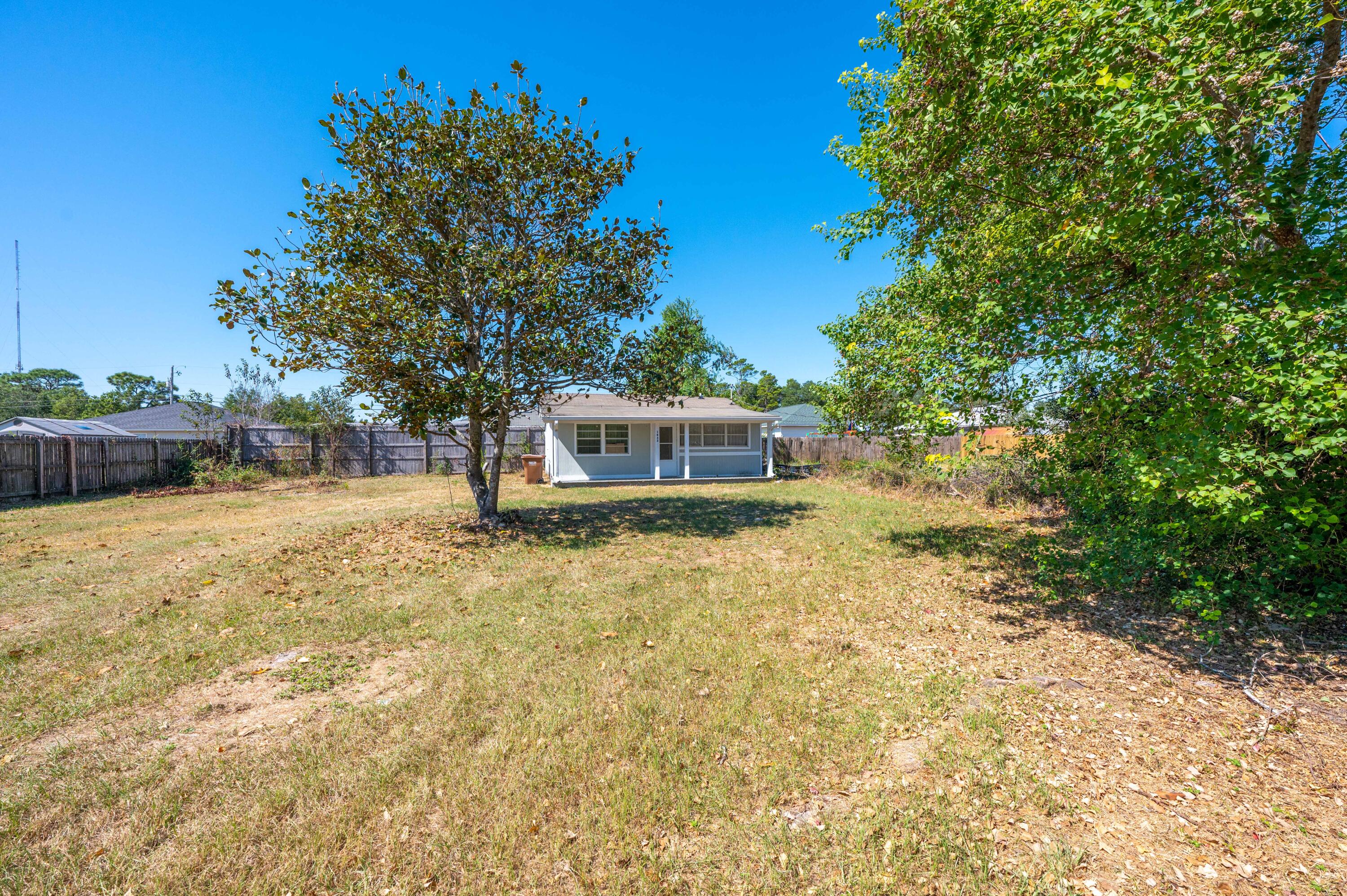 EAST BAY HEIGHTS - Residential