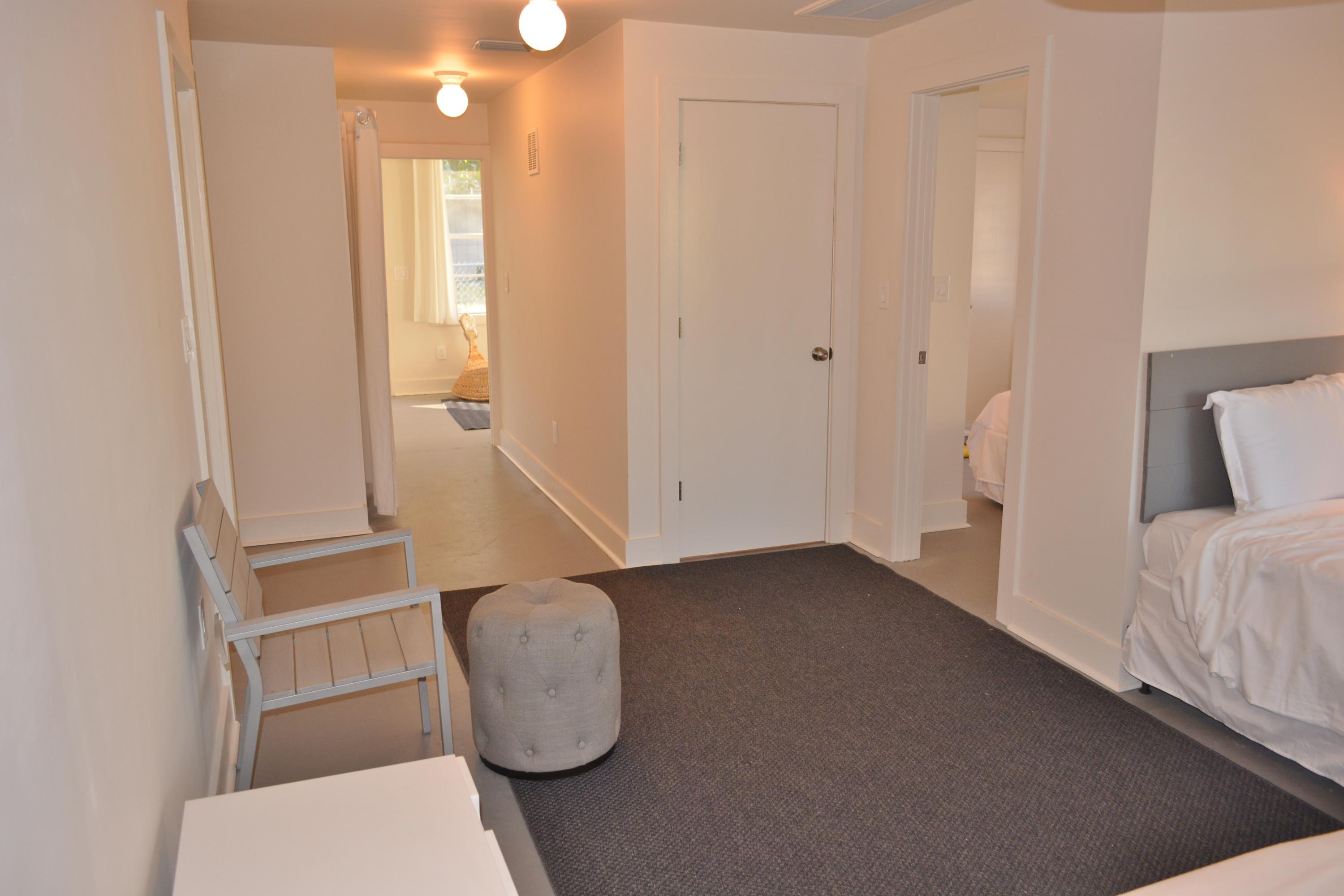 LAGUNA BEACH ESTATES - Residential