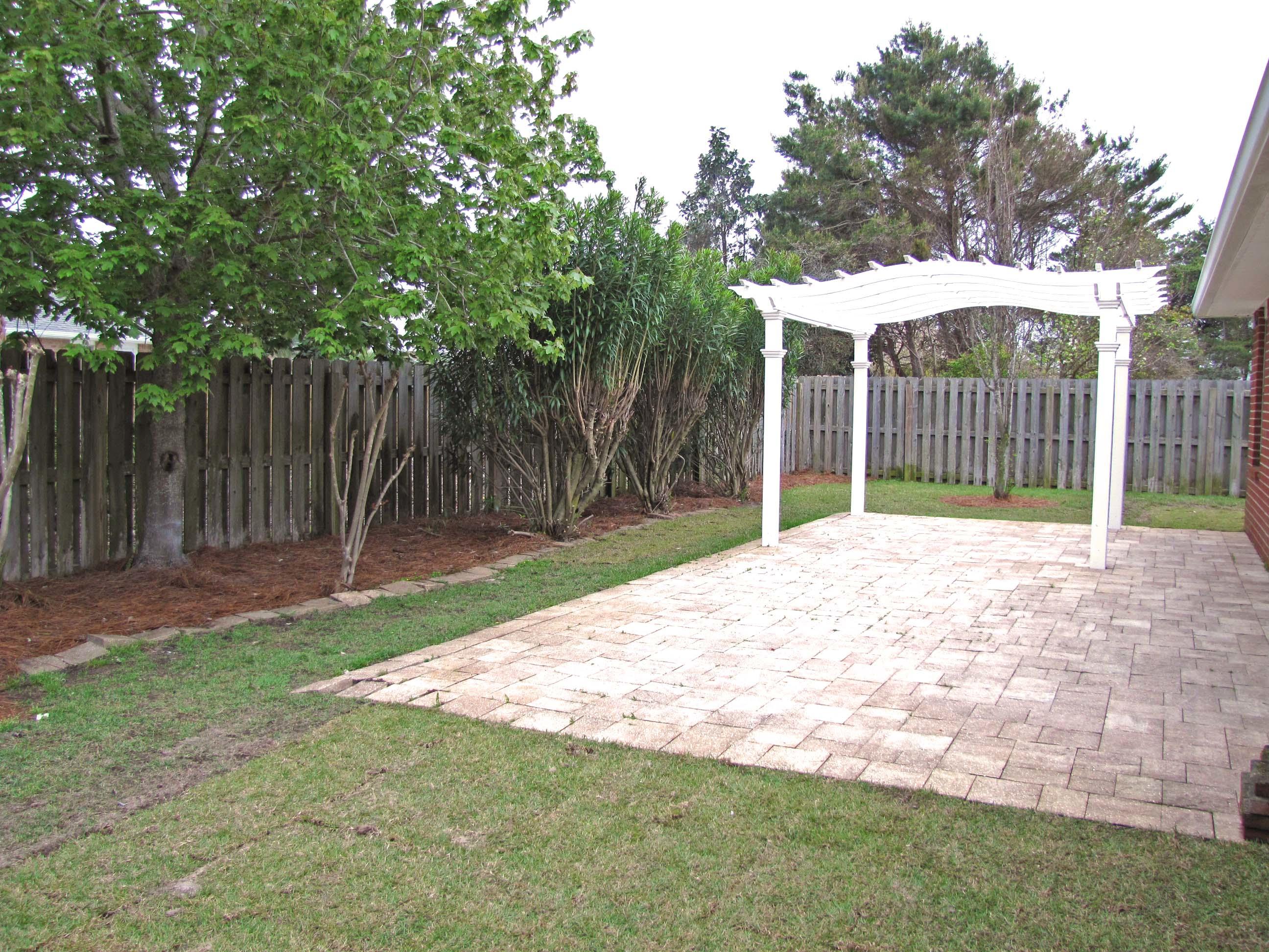 PARADISE RETREAT - Residential