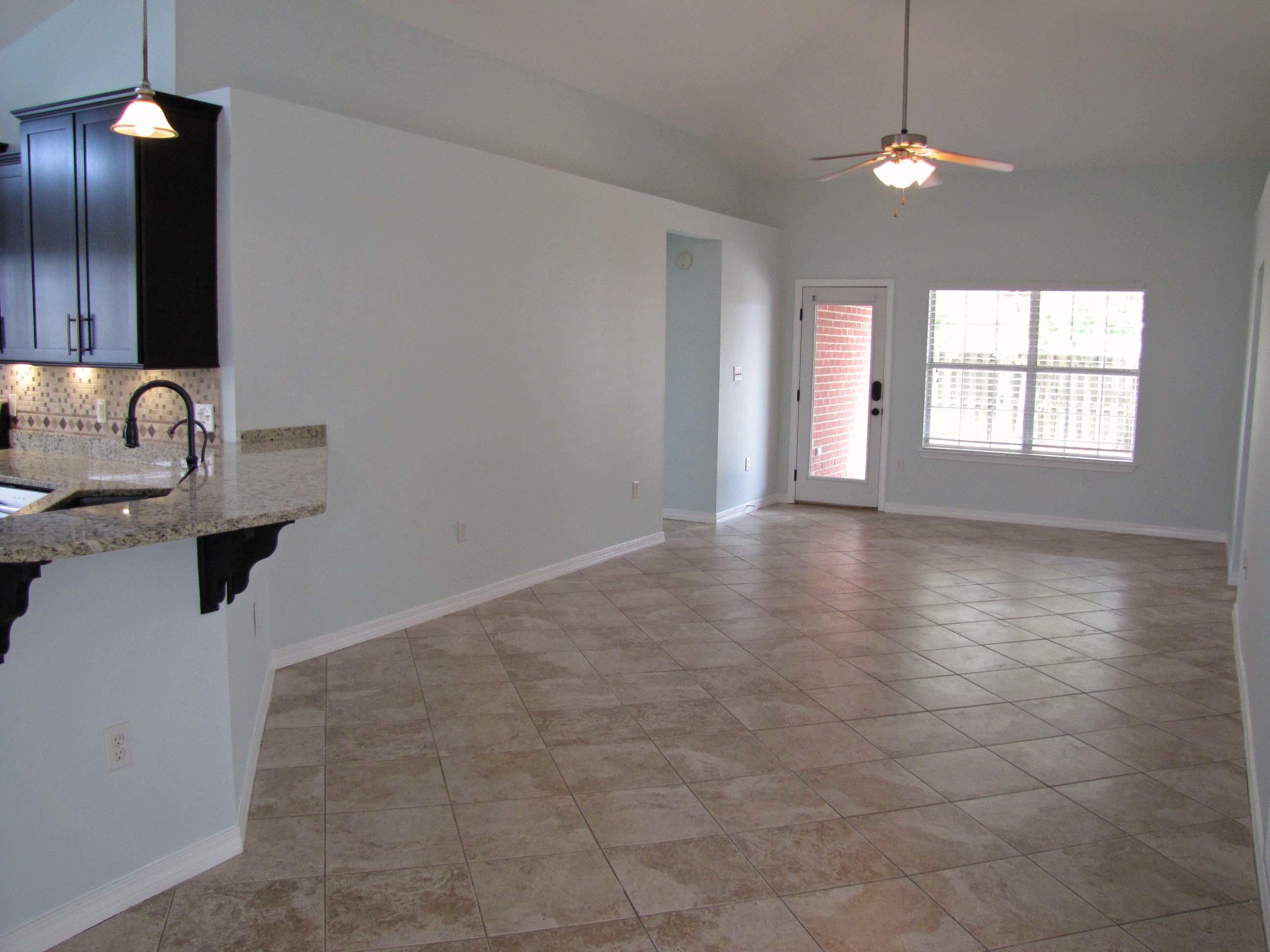 PARADISE RETREAT - Residential