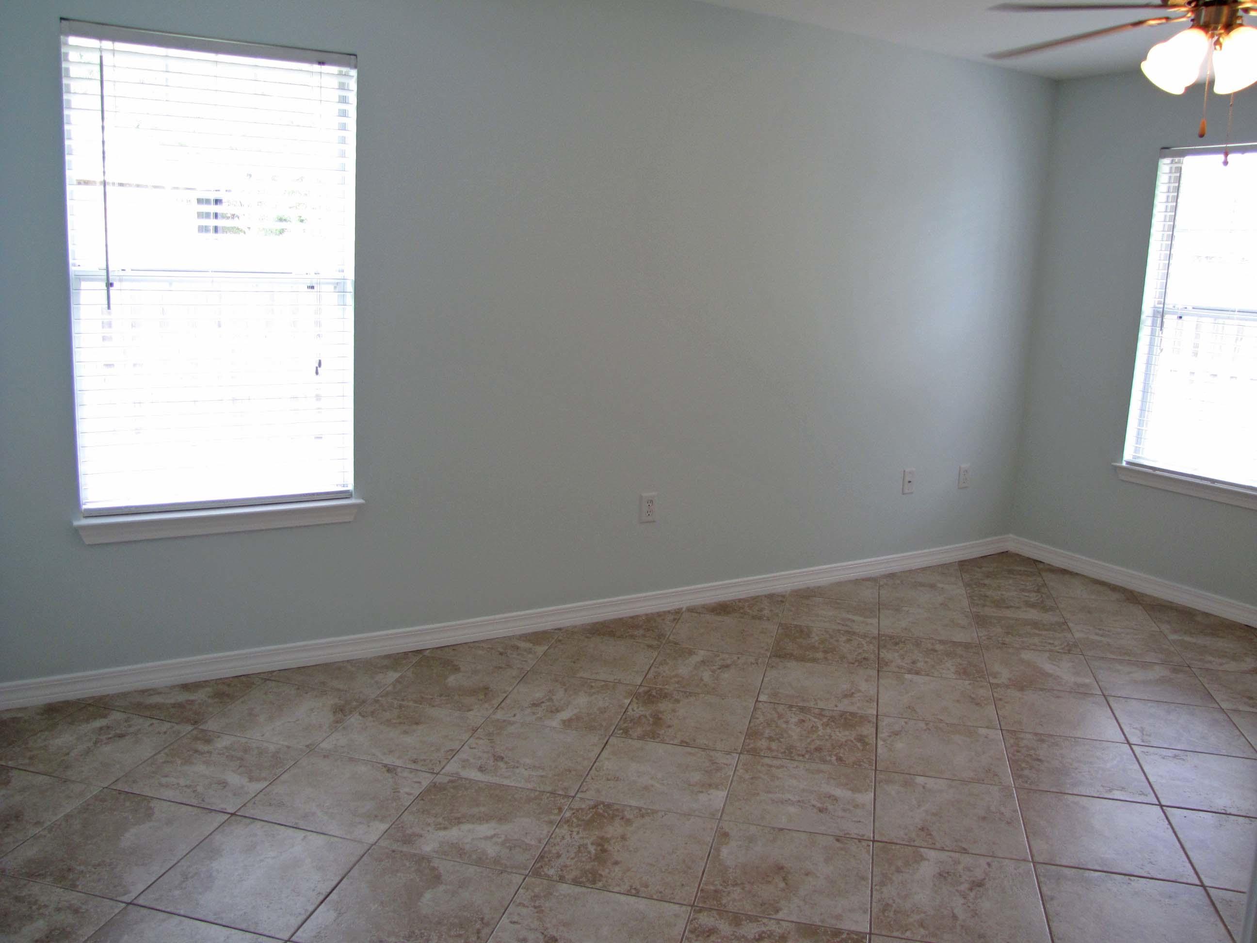 PARADISE RETREAT - Residential